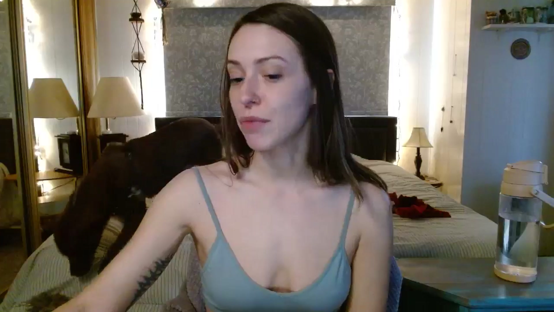 Gallery image thumbnail from EdenSalt's myfreecams stream on, 05/01/2024, 01:07 image 15 of 20