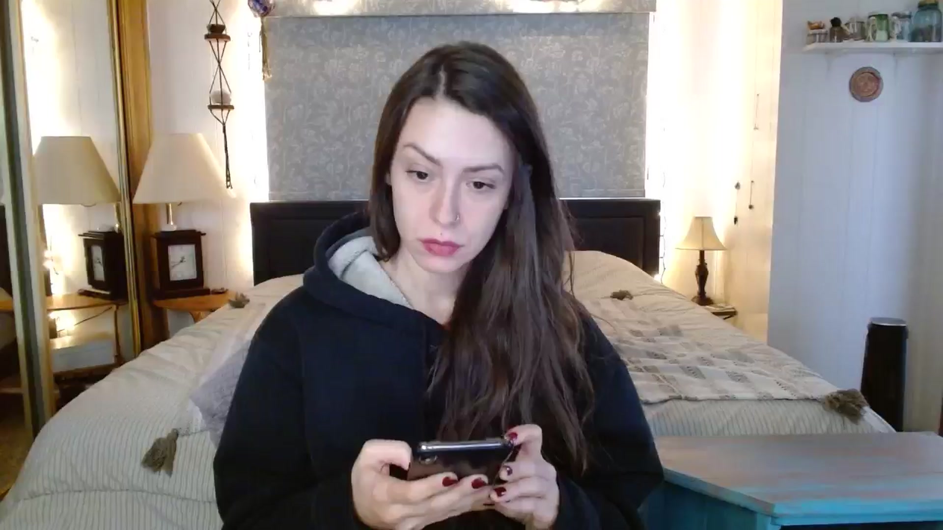 Gallery image thumbnail from EdenSalt's myfreecams stream on, 05/03/2024, 15:43 image 9 of 20