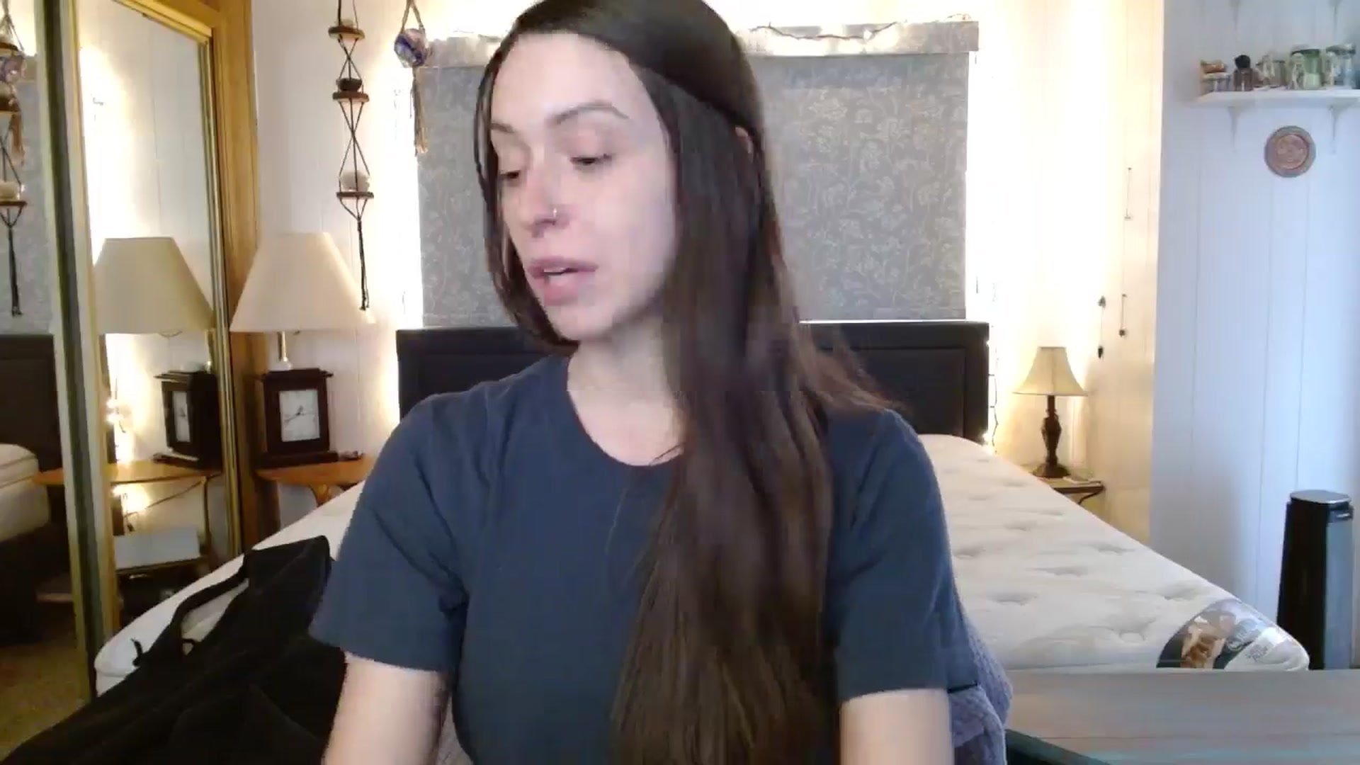 Gallery image thumbnail from EdenSalt's myfreecams stream on, 05/06/2024, 20:18 image 15 of 20