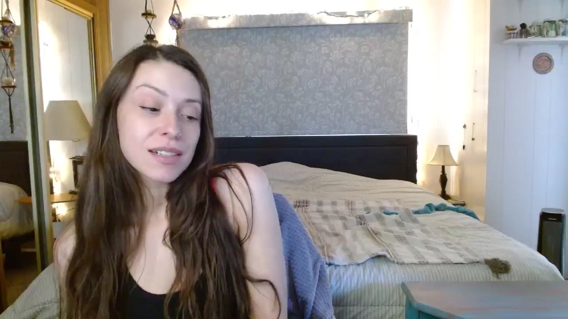 Gallery image thumbnail from EdenSalt's myfreecams stream on, 05/07/2024, 19:26 image 19 of 20