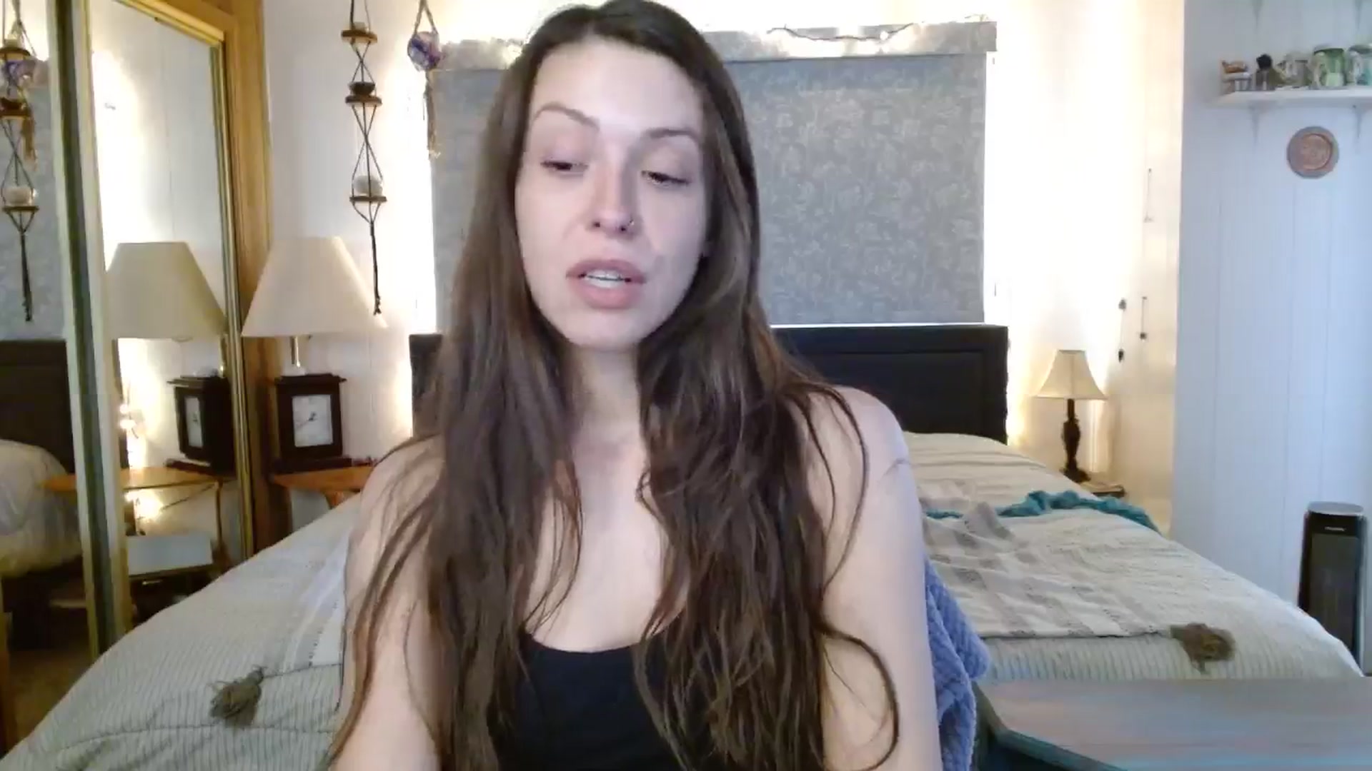 Gallery image thumbnail from EdenSalt's myfreecams stream on, 05/07/2024, 19:26 image 18 of 20