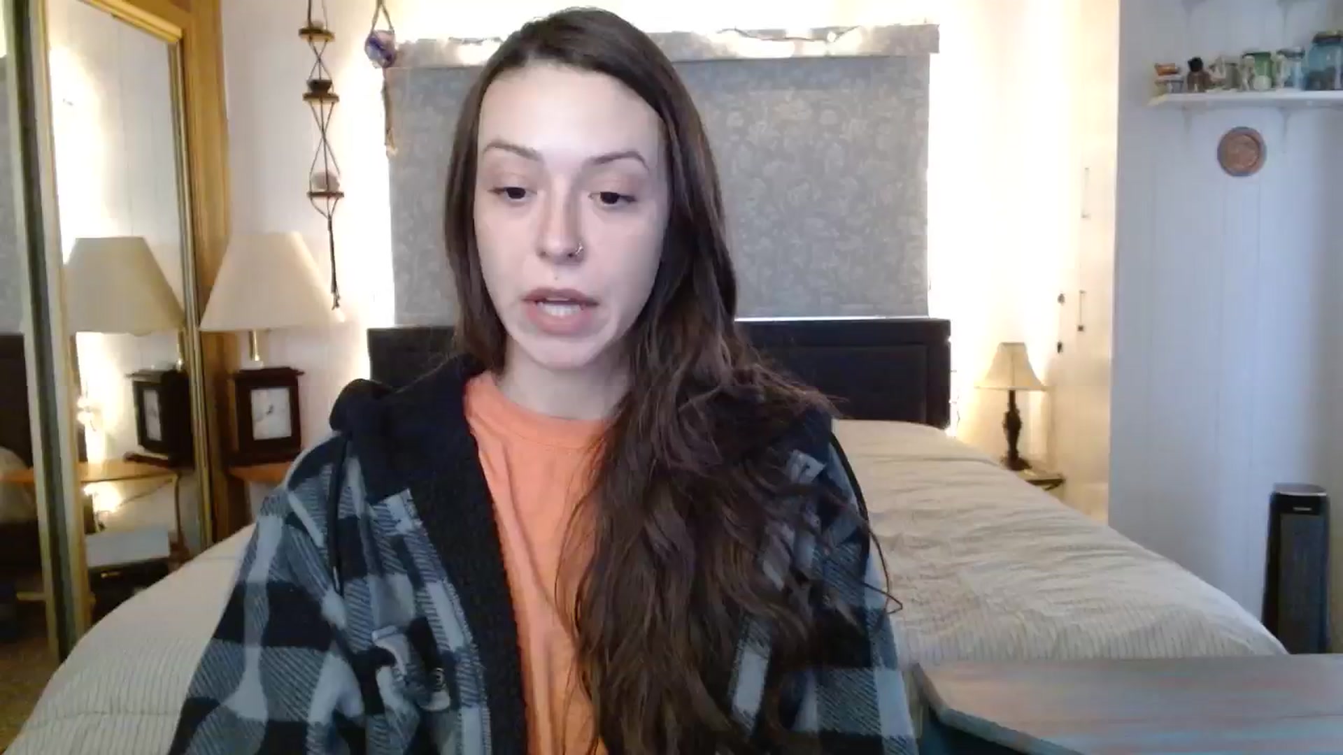 Gallery image thumbnail from EdenSalt's myfreecams stream on, 05/08/2024, 18:34 image 13 of 20