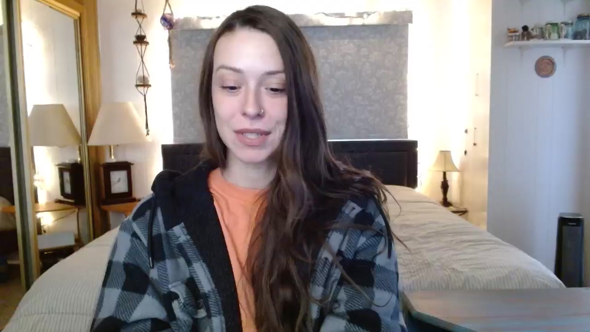 Gallery image thumbnail from EdenSalt's myfreecams stream on, 05/08/2024, 18:34 image 19 of 20