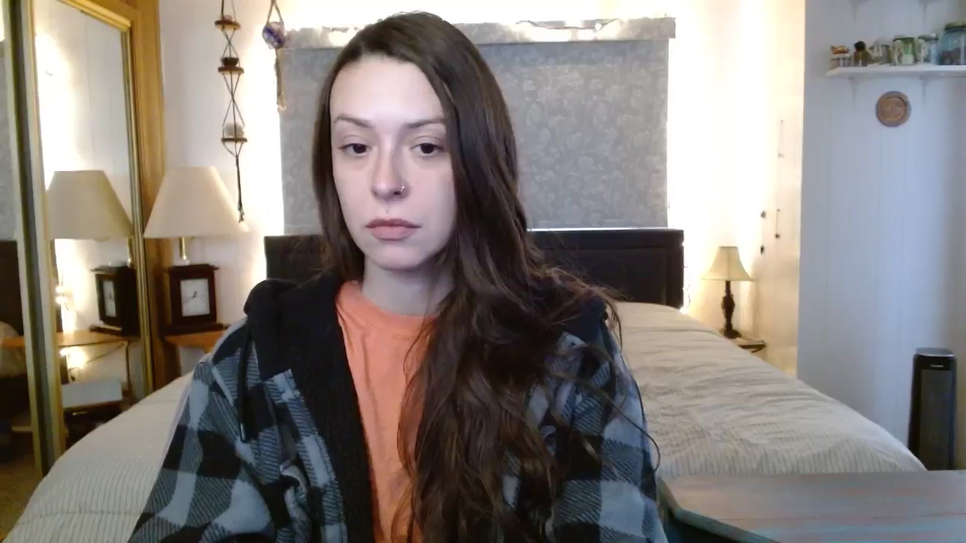 Gallery image thumbnail from EdenSalt's myfreecams stream on, 05/08/2024, 18:34 image 10 of 20