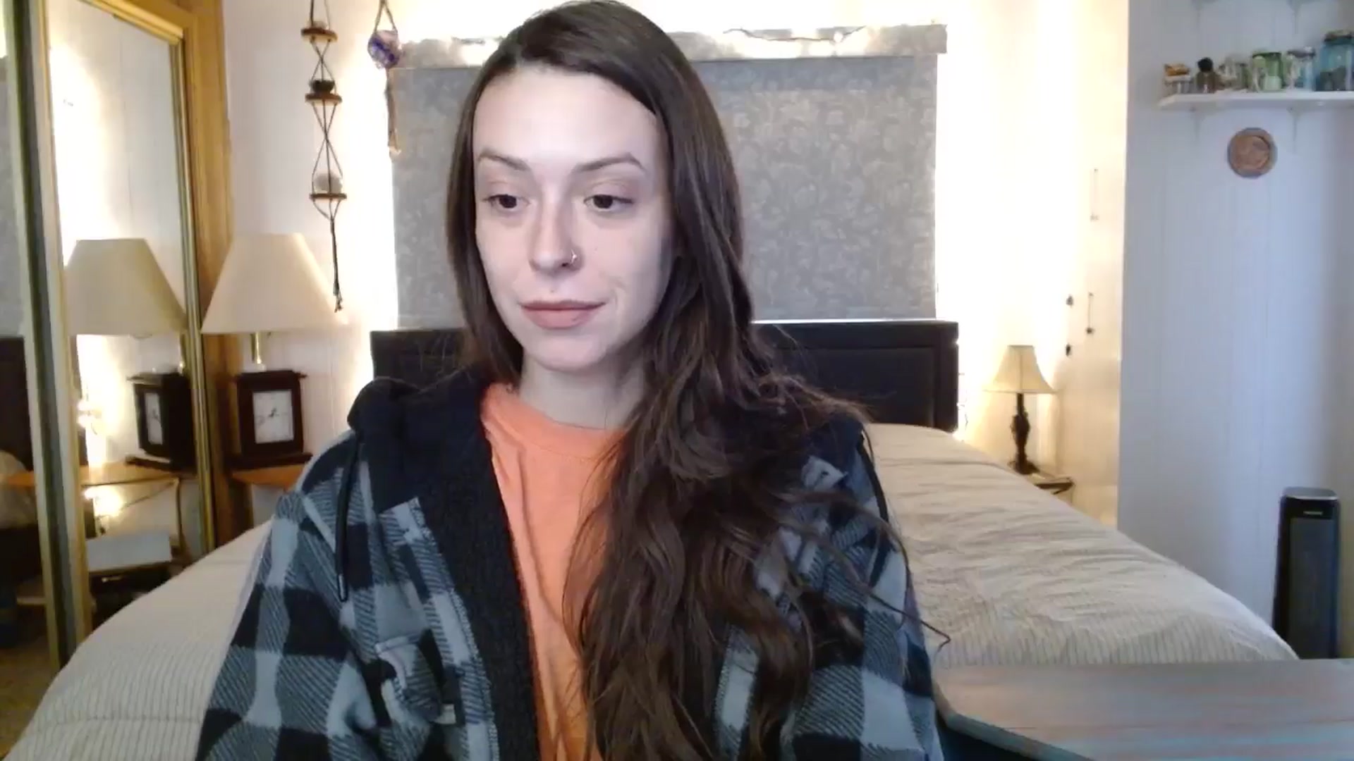 Gallery image thumbnail from EdenSalt's myfreecams stream on, 05/08/2024, 18:34 image 15 of 20