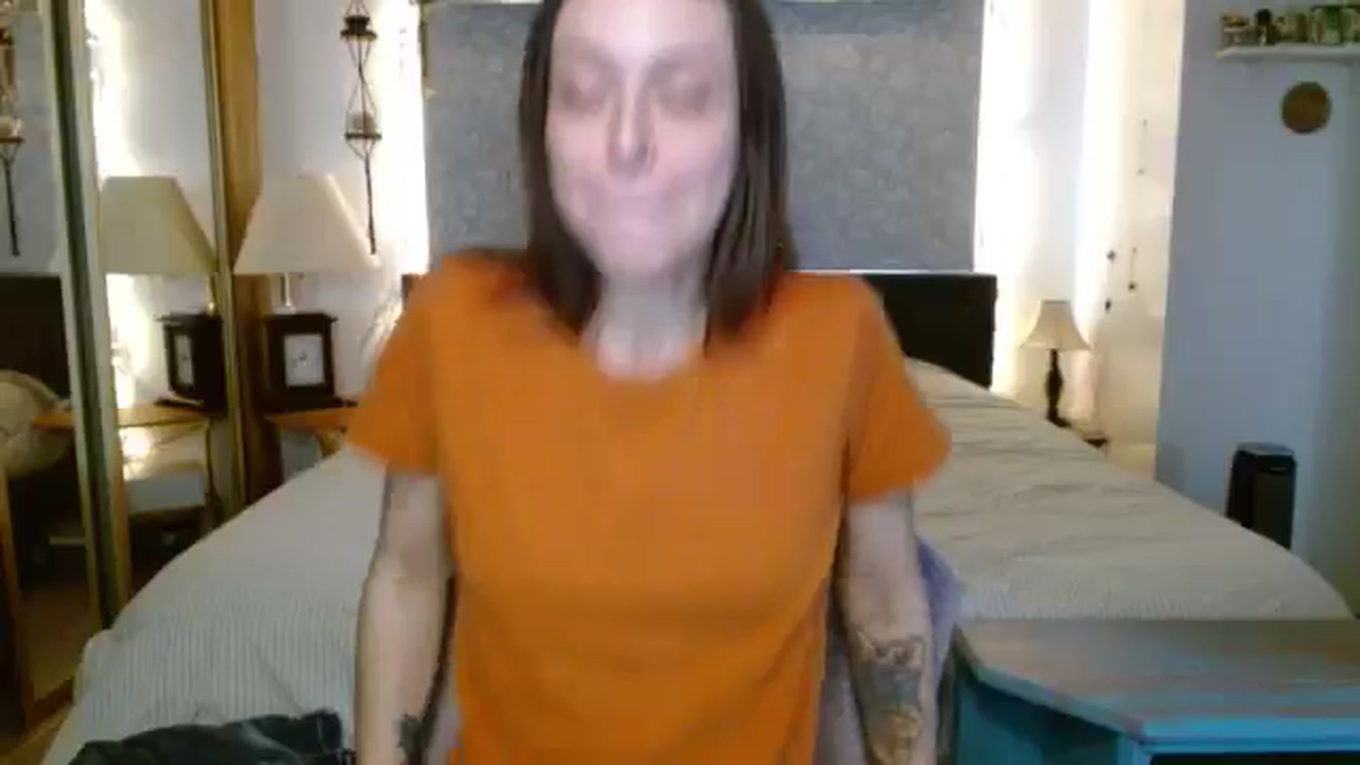 Gallery image thumbnail from EdenSalt's myfreecams stream on, 05/14/2024, 22:05 image 16 of 20