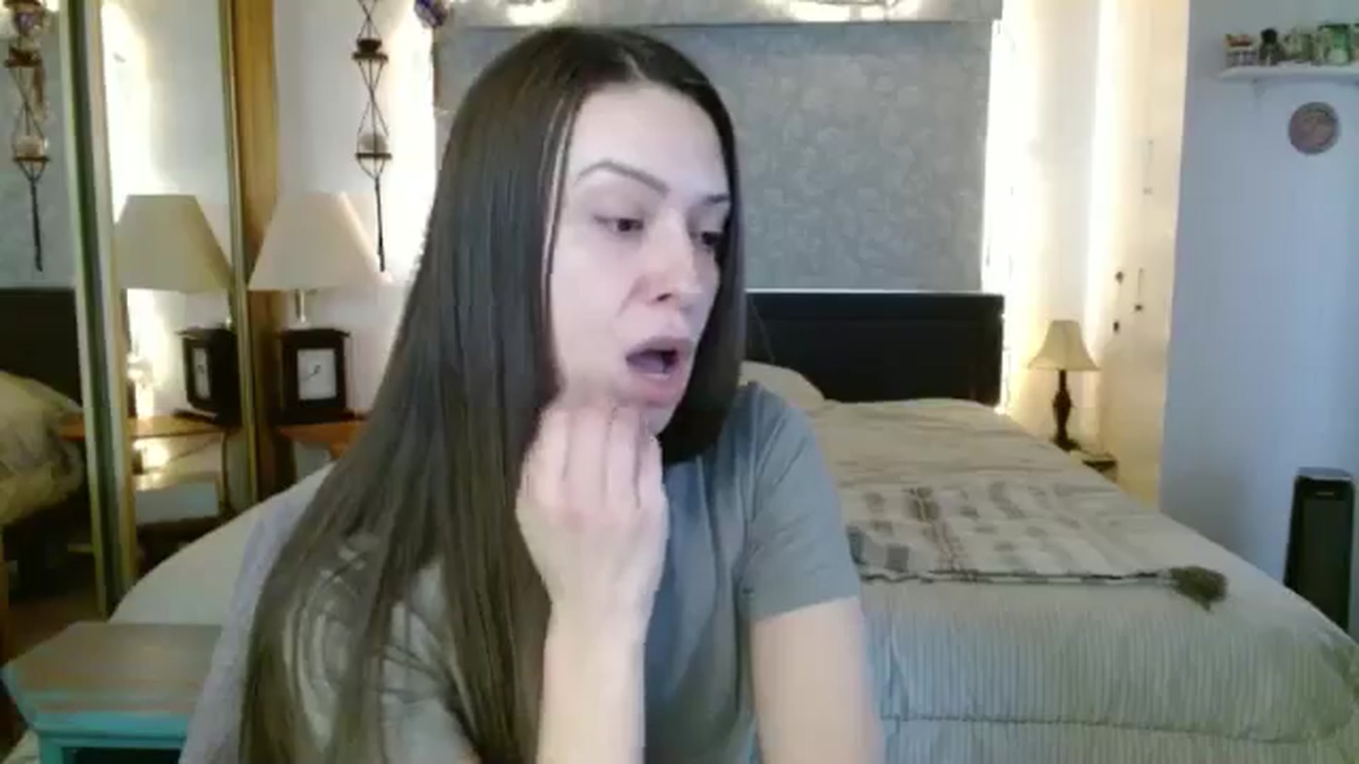 Gallery image thumbnail from EdenSalt's myfreecams stream on, 05/17/2024, 15:21 image 2 of 20