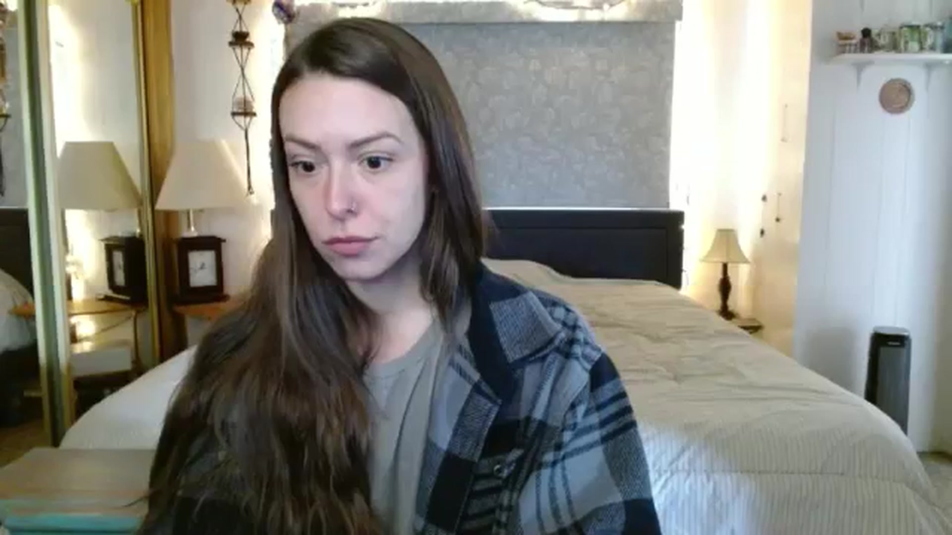 Gallery image thumbnail from EdenSalt's myfreecams stream on, 06/04/2024, 17:23 image 18 of 20