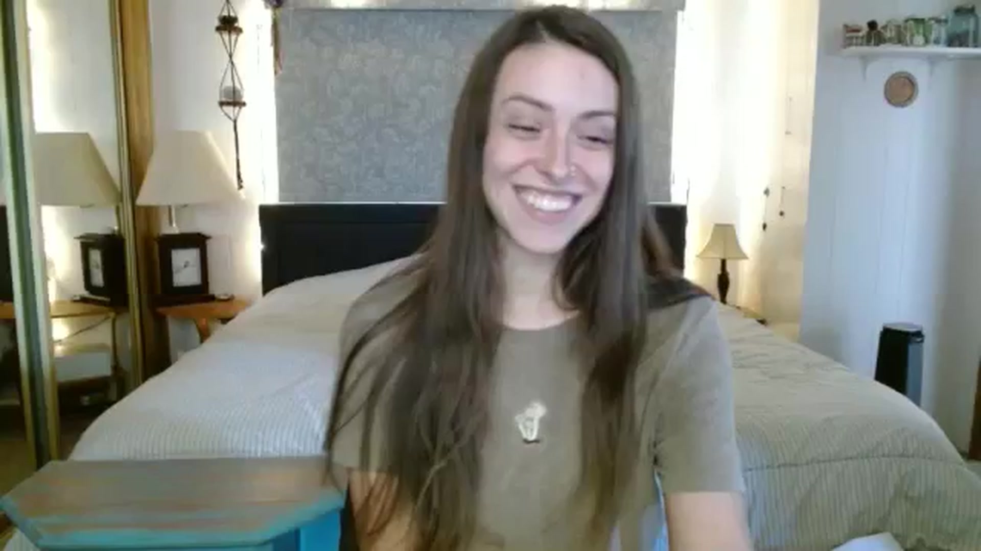 Gallery image thumbnail from EdenSalt's myfreecams stream on, 06/07/2024, 18:46 image 18 of 20