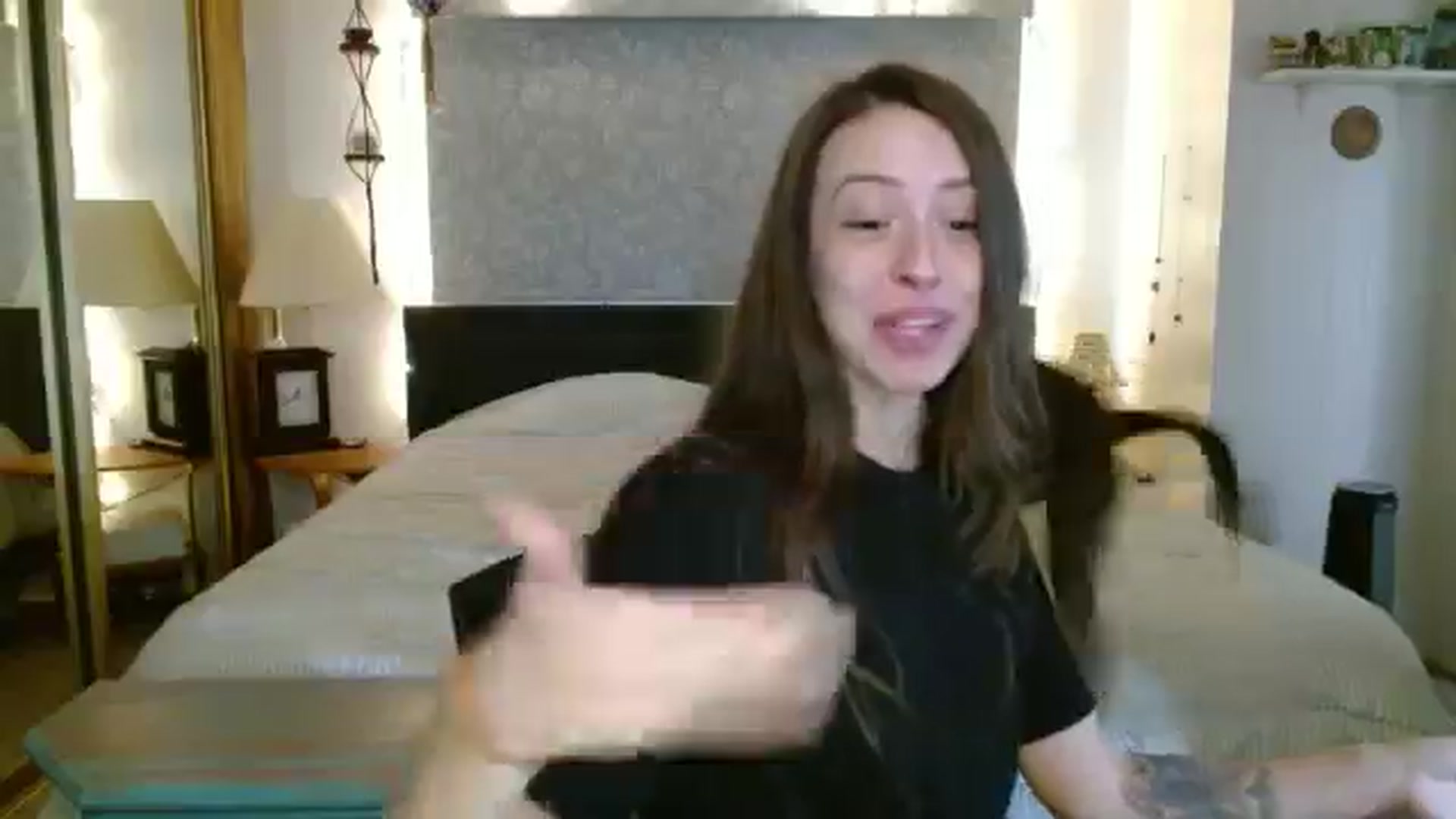 Gallery image thumbnail from EdenSalt's myfreecams stream on, 06/10/2024, 16:54 image 20 of 20