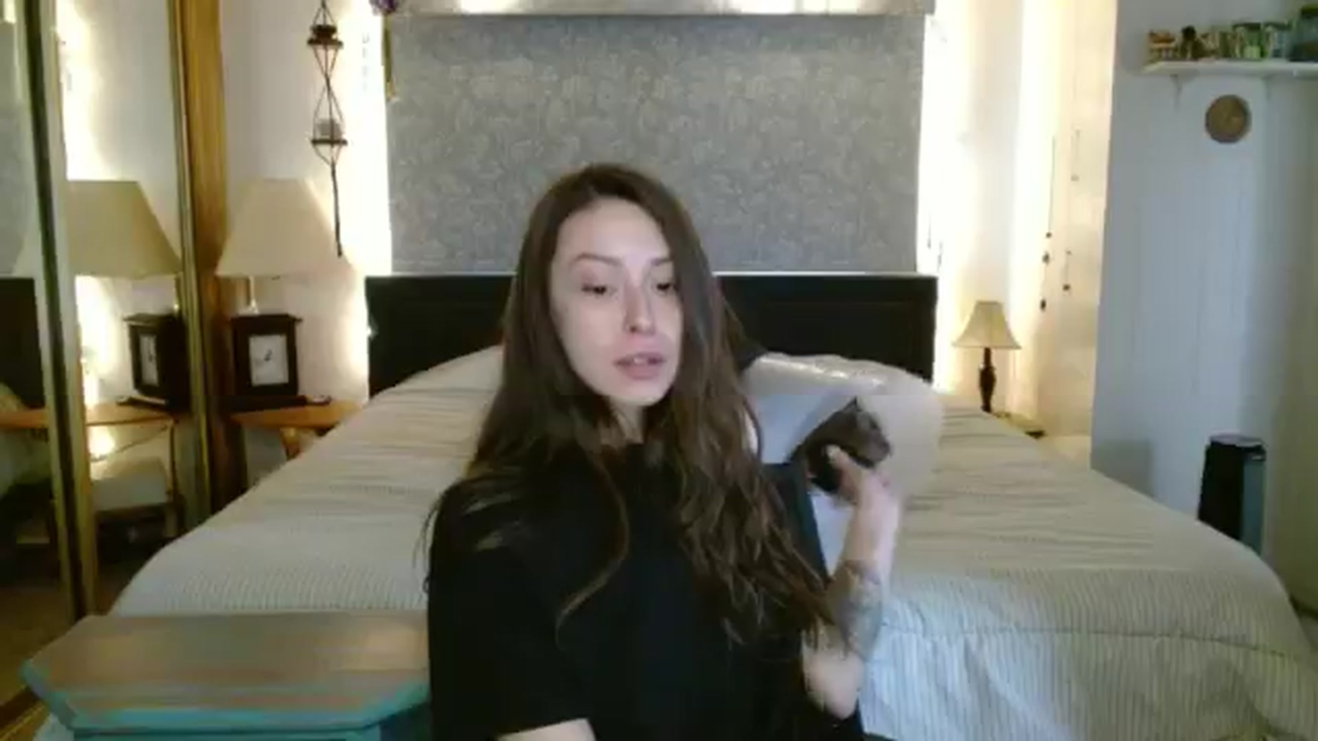 Gallery image thumbnail from EdenSalt's myfreecams stream on, 06/10/2024, 16:54 image 13 of 20