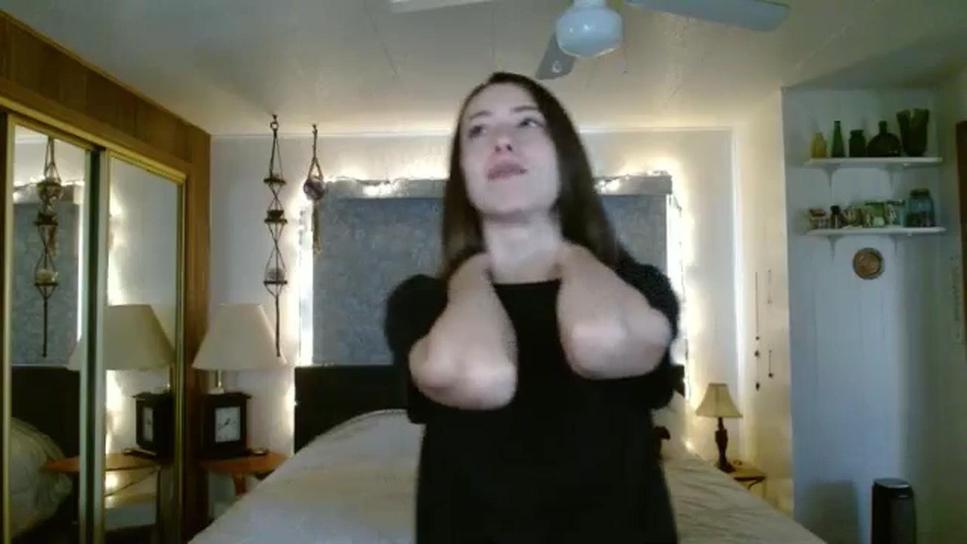Gallery image thumbnail from EdenSalt's myfreecams stream on, 06/13/2024, 14:18 image 6 of 20