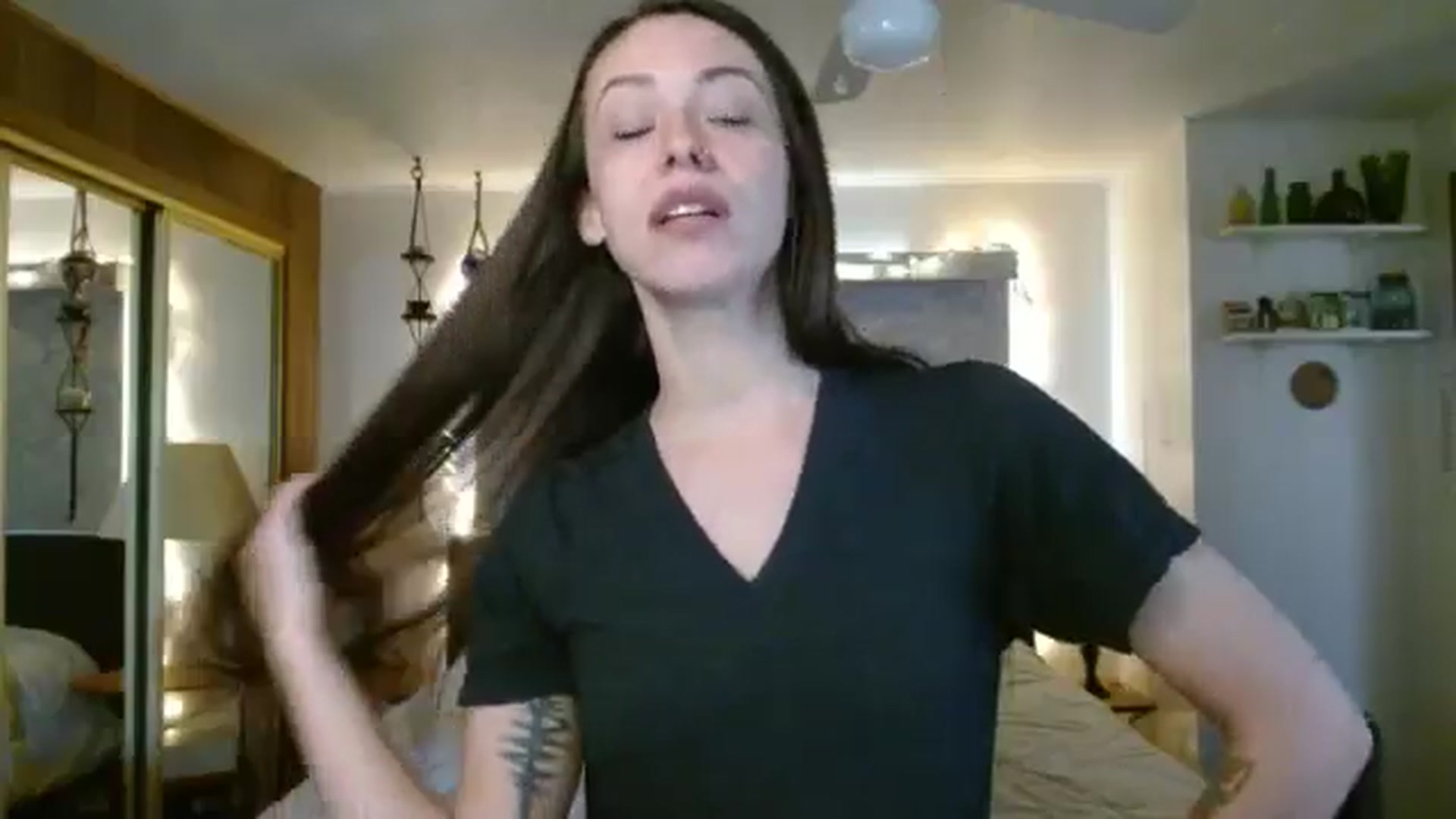 Gallery image thumbnail from EdenSalt's myfreecams stream on, 06/18/2024, 15:47 image 15 of 20
