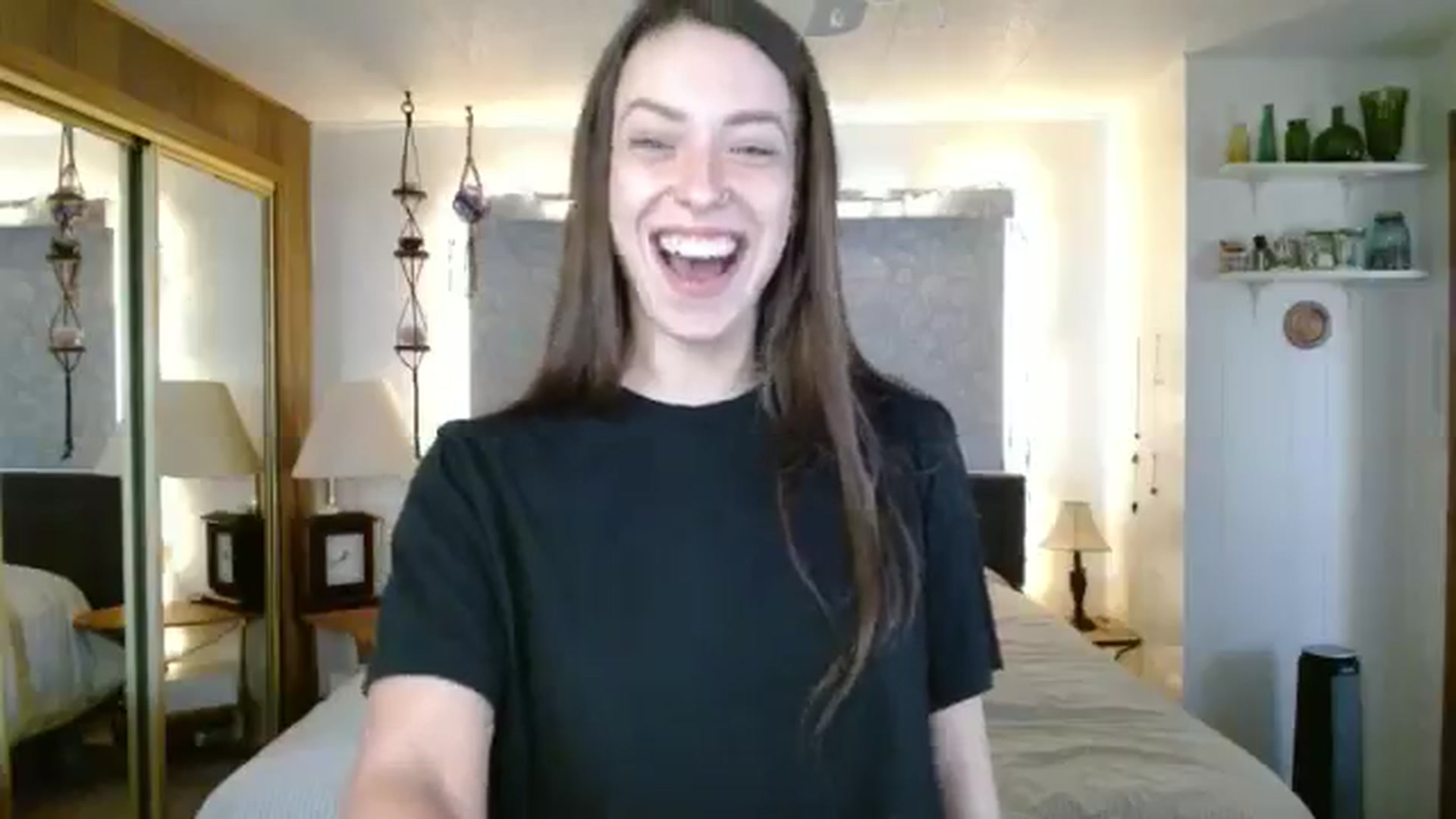 Gallery image thumbnail from EdenSalt's myfreecams stream on, 06/19/2024, 15:10 image 6 of 20