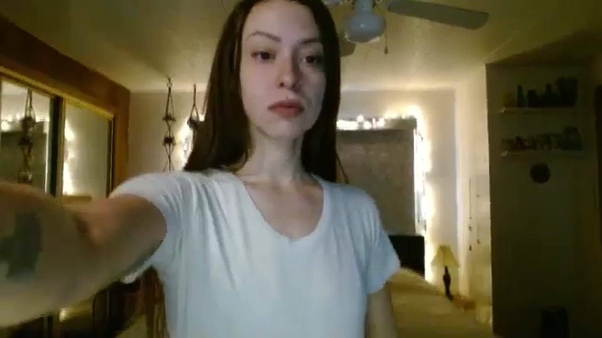 Gallery image thumbnail from EdenSalt's myfreecams stream on, 06/20/2024, 14:24 image 2 of 20