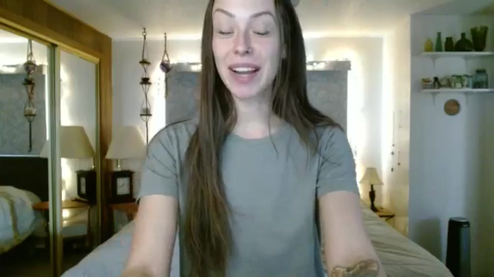 Gallery image thumbnail from EdenSalt's myfreecams stream on, 06/20/2024, 19:02 image 9 of 20