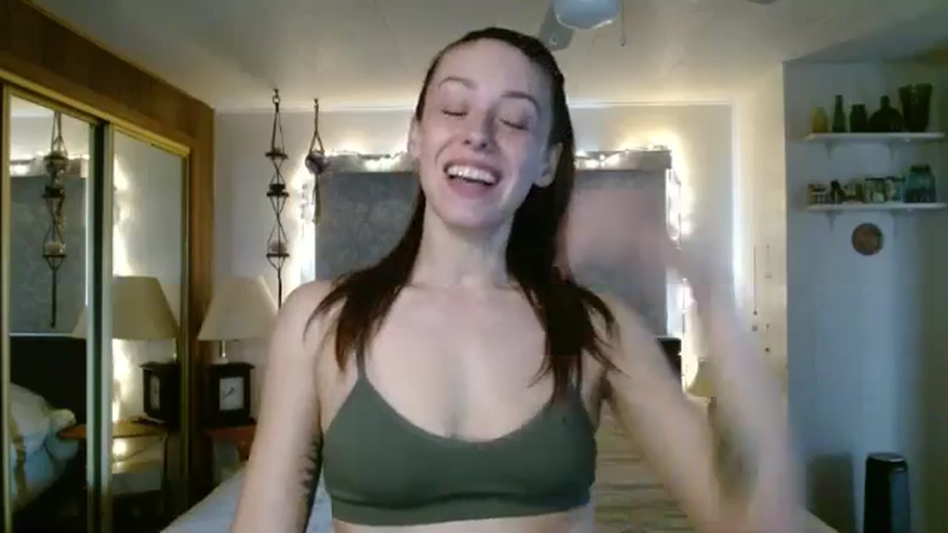 Gallery image thumbnail from EdenSalt's myfreecams stream on, 06/27/2024, 19:50 image 13 of 20