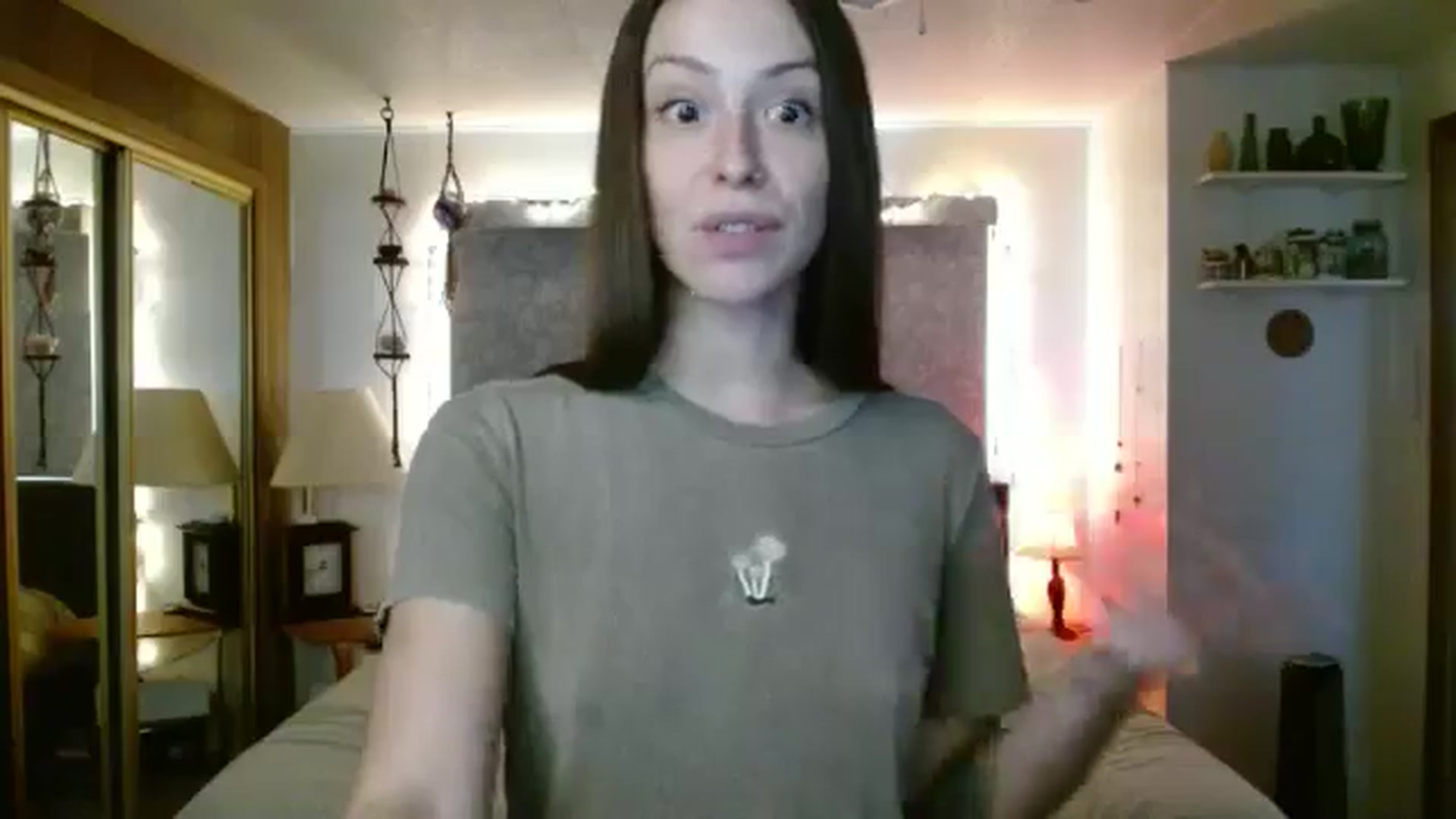 Gallery image thumbnail from EdenSalt's myfreecams stream on, 07/18/2024, 19:34 image 17 of 20