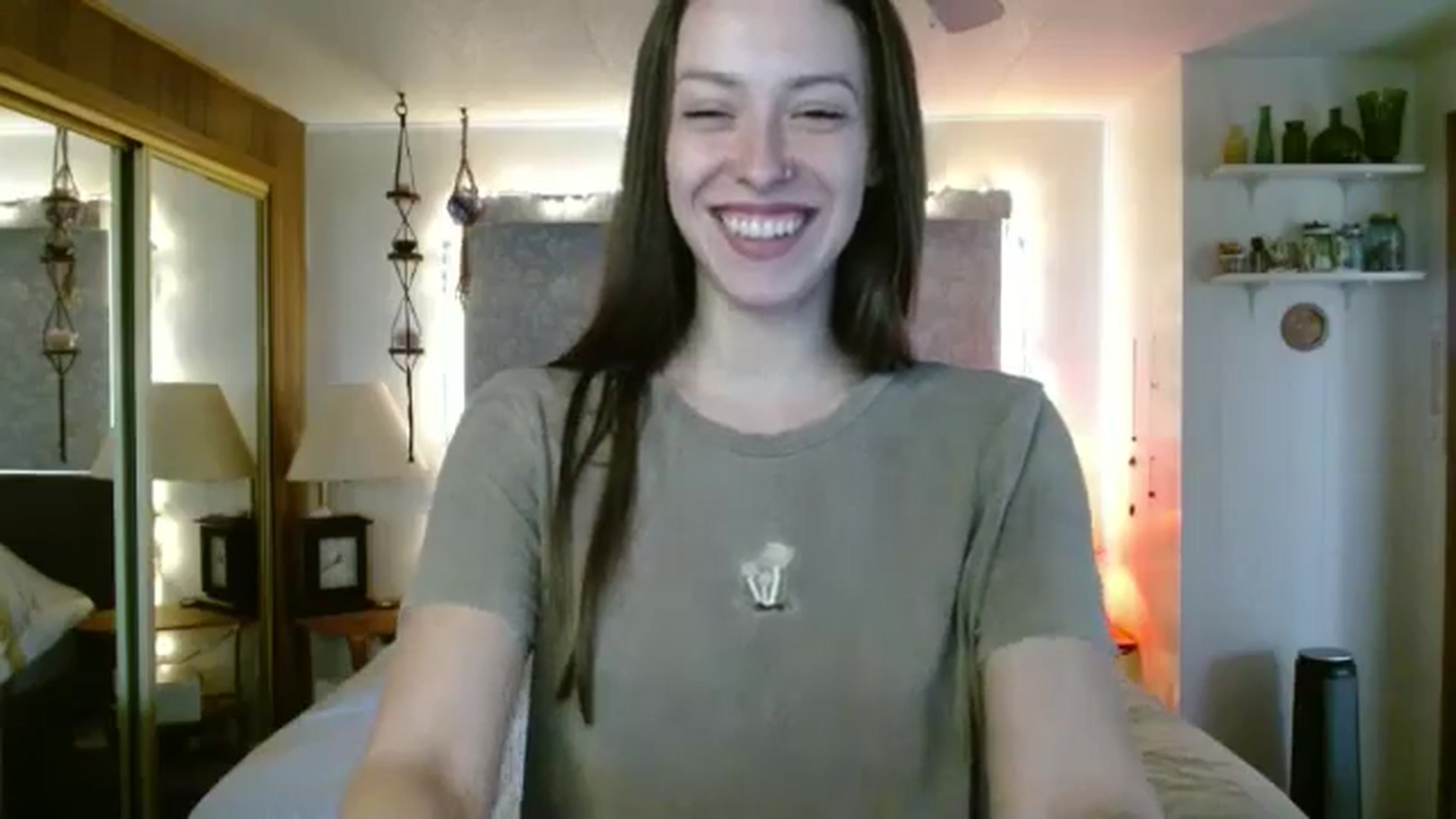 Gallery image thumbnail from EdenSalt's myfreecams stream on, 07/30/2024, 17:41 image 17 of 20