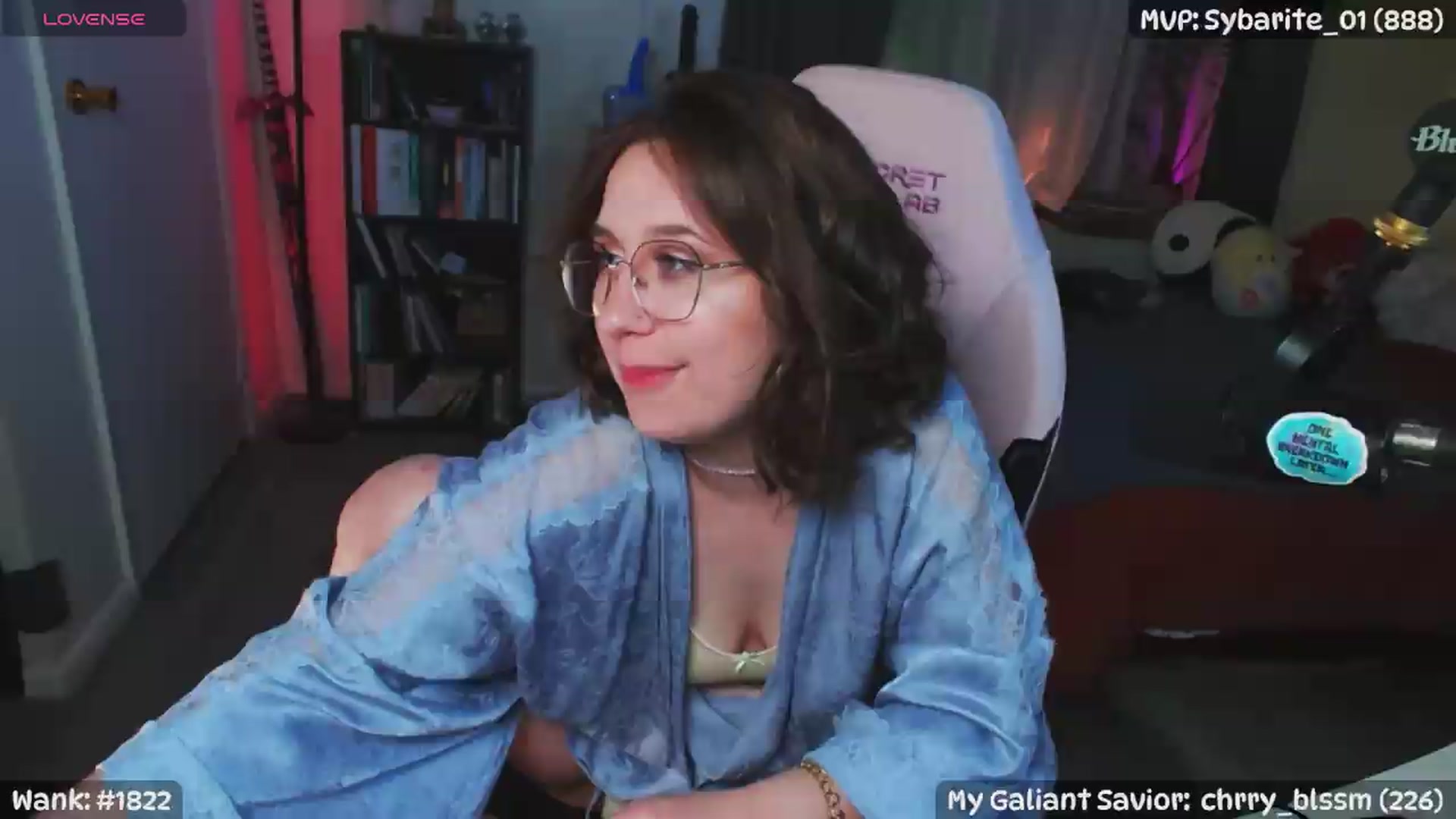 Gallery image thumbnail from EdgarAllenHoeee's myfreecams stream on, 06/25/2026, 10:59 image 5 of 20