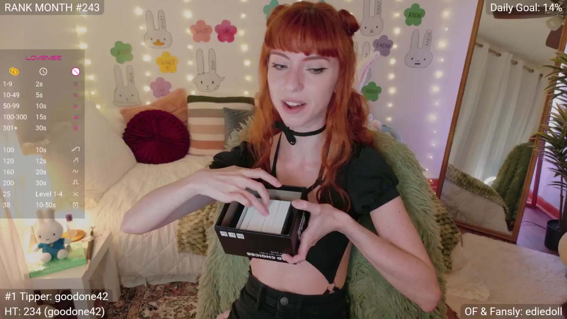 Gallery image thumbnail from EdieDoll's myfreecams stream on, 05/24/2025, 08:17 image 7 of 20