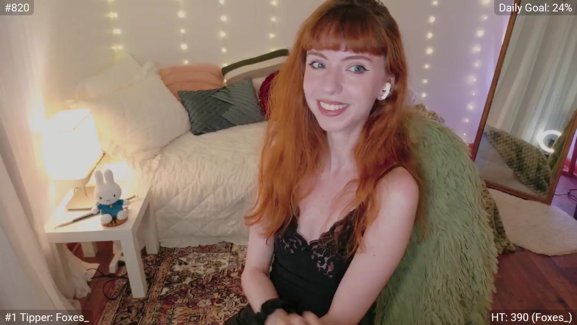 Gallery image thumbnail from EdieDoll's myfreecams stream on, 09/04/2025, 06:16 image 17 of 20