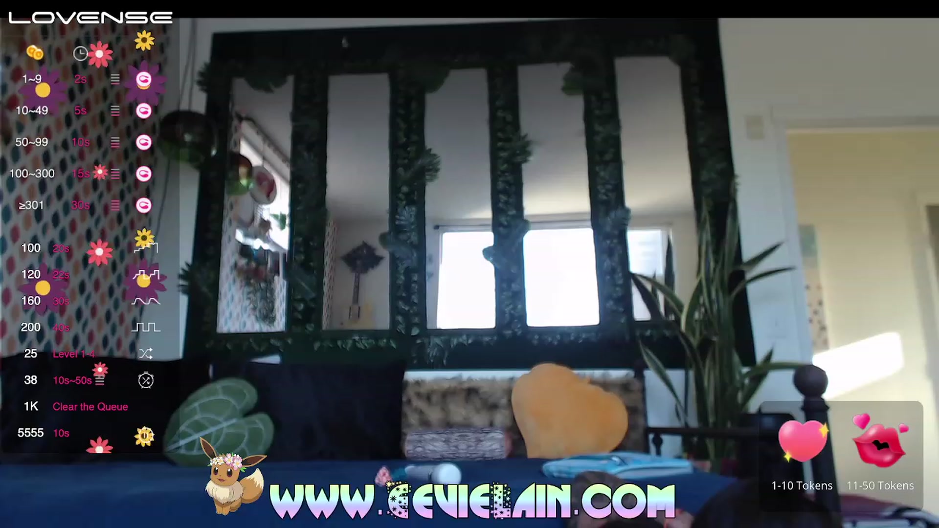 Gallery image thumbnail from EevieLain's myfreecams stream on, 08/04/2023, 02:30 image 8 of 20
