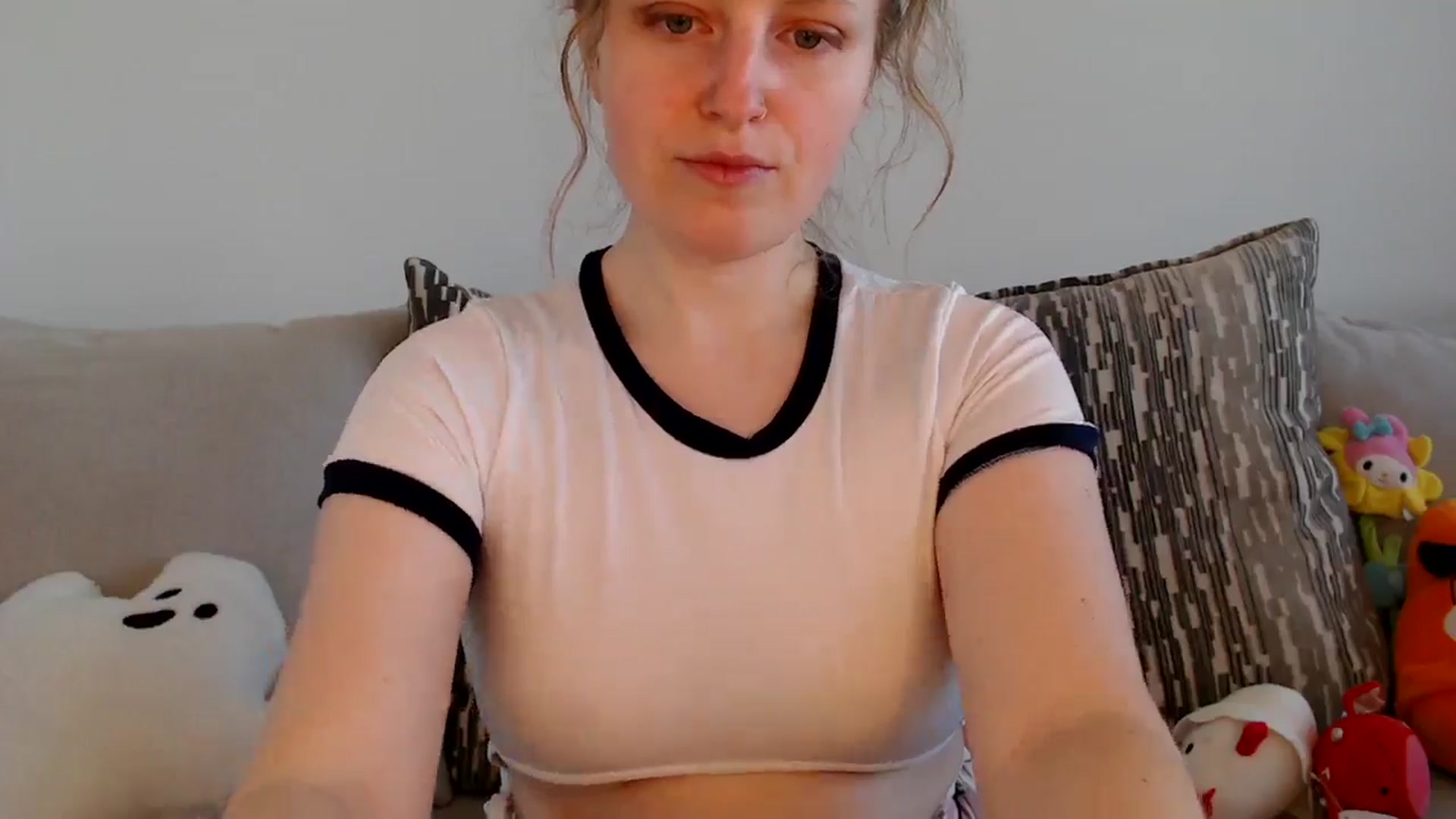 Gallery image thumbnail from Effie's myfreecams stream on, 09/30/2025, 01:11 image 2 of 20