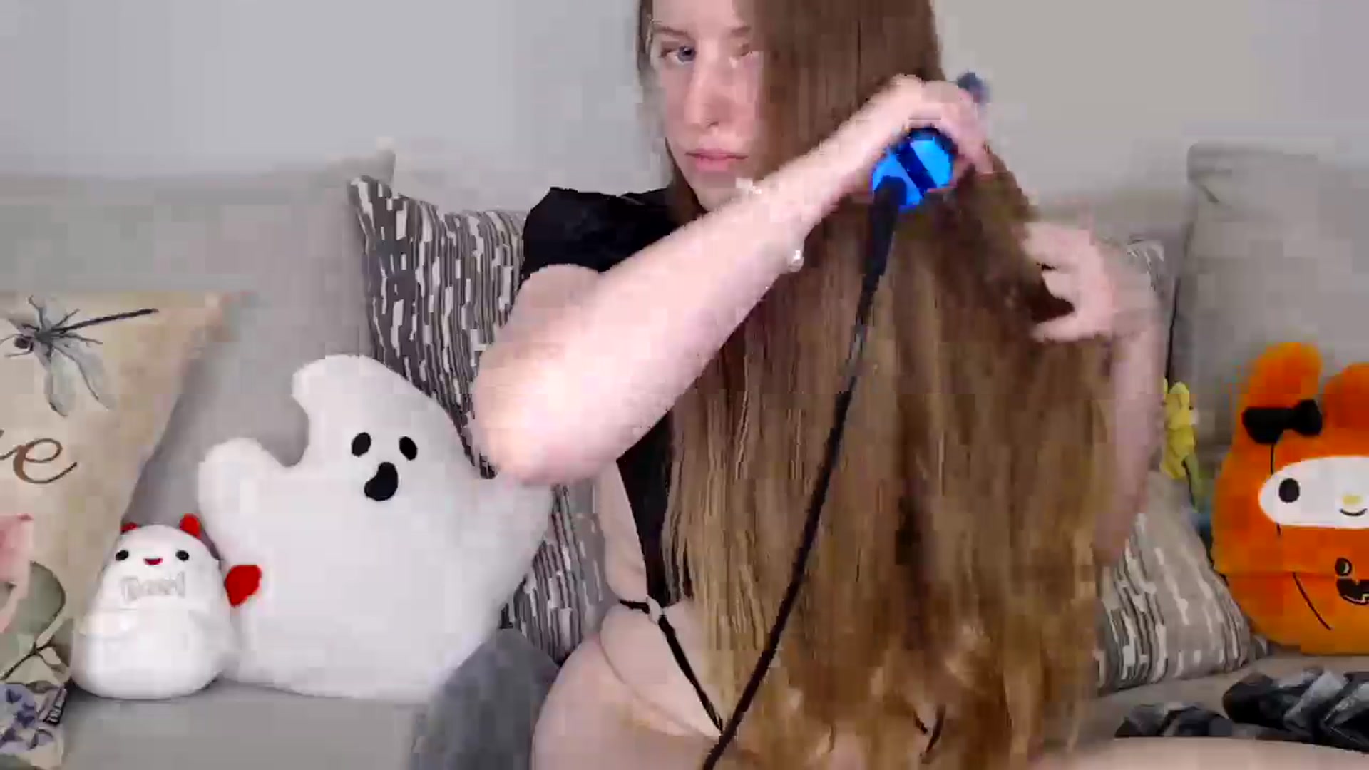 Gallery image thumbnail from Effie's myfreecams stream on, 09/30/2025, 07:03 image 19 of 20