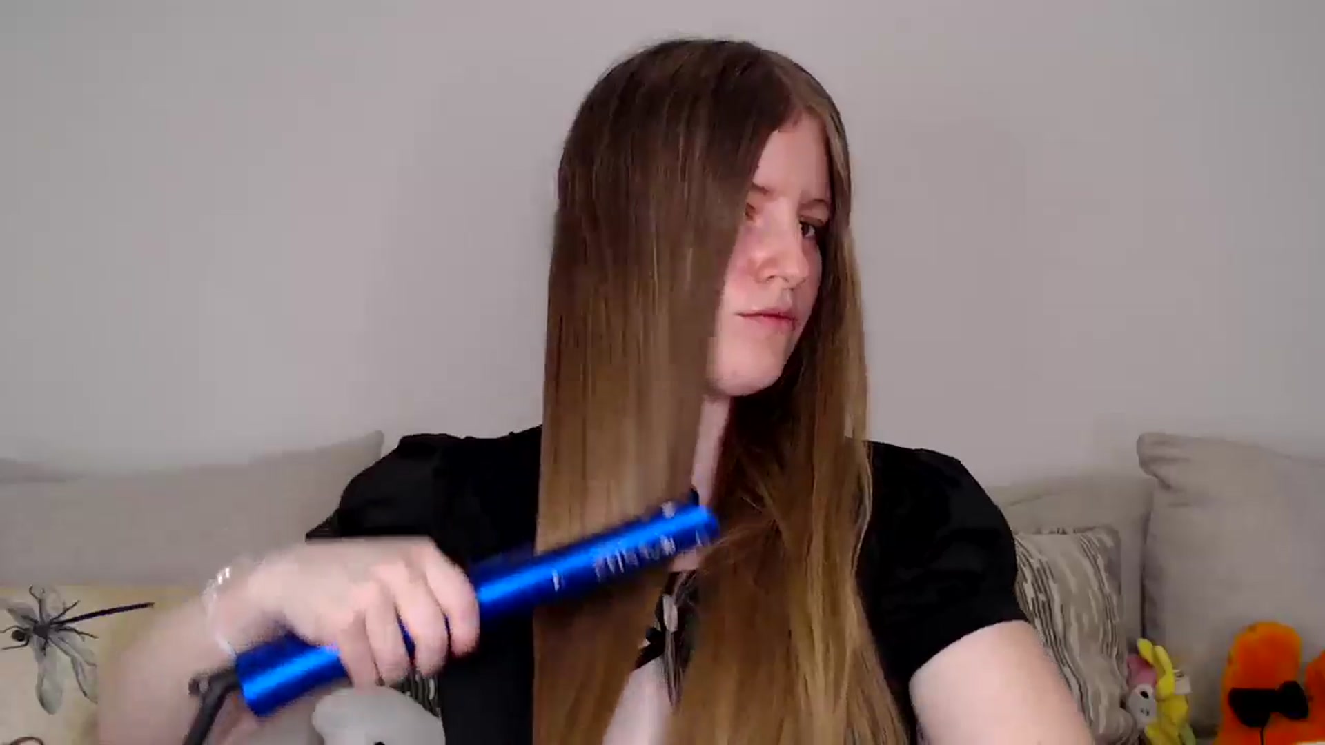 Gallery image thumbnail from Effie's myfreecams stream on, 09/30/2025, 07:03 image 9 of 20