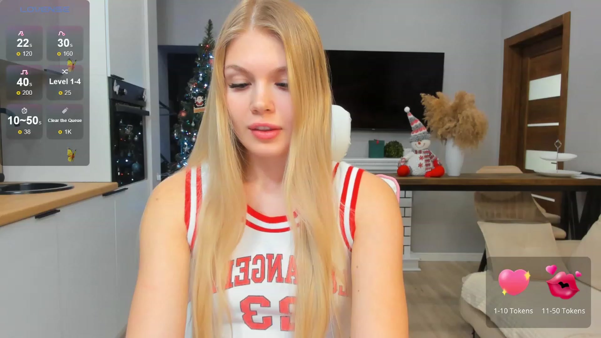 Gallery image thumbnail from Effie_Cute's myfreecams stream on, 12/12/2023, 13:46 image 2 of 20