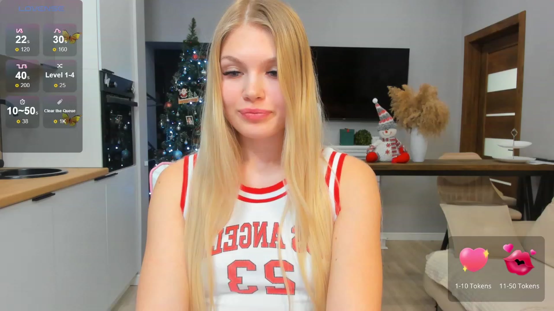 Gallery image thumbnail from Effie_Cute's myfreecams stream on, 12/12/2023, 13:46 image 15 of 20