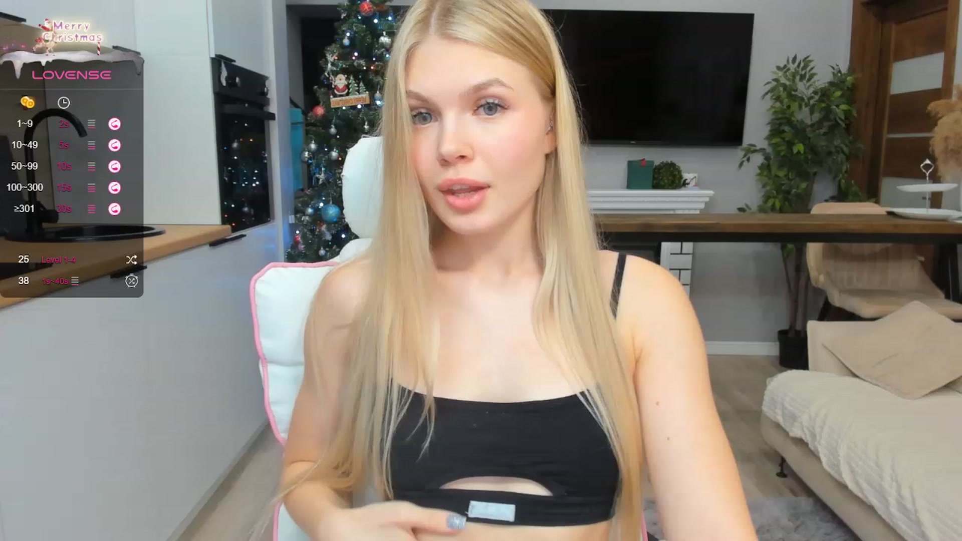 Gallery image thumbnail from Effie_Cute's myfreecams stream on, 12/27/2023, 17:59 image 7 of 20