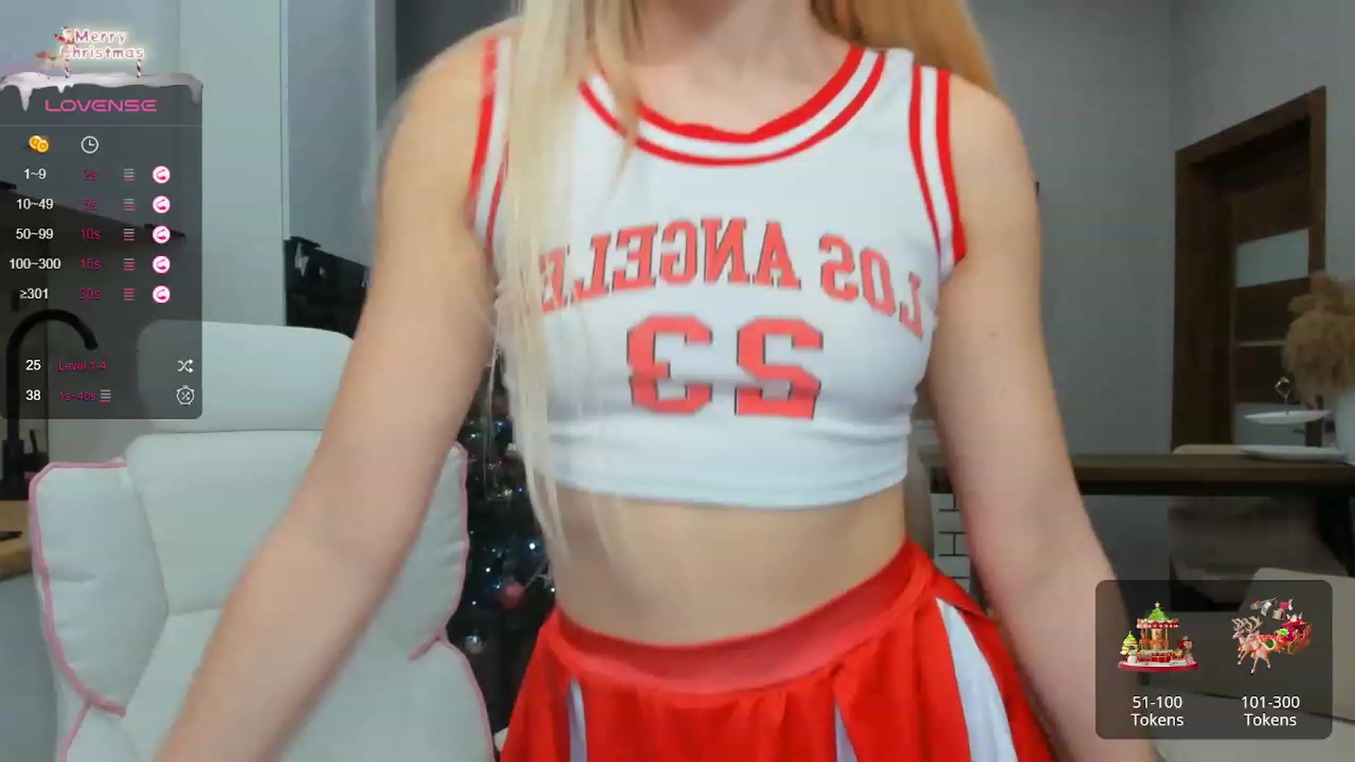 Gallery image thumbnail from Effie_Cute's myfreecams stream on, 01/06/2024, 15:17 image 15 of 20