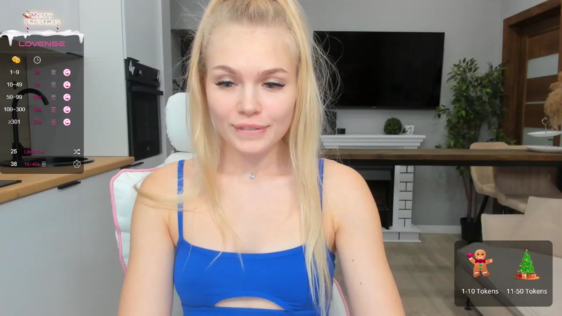 Gallery image thumbnail from Effie_Cute's myfreecams stream on, 01/07/2024, 14:40 image 7 of 20