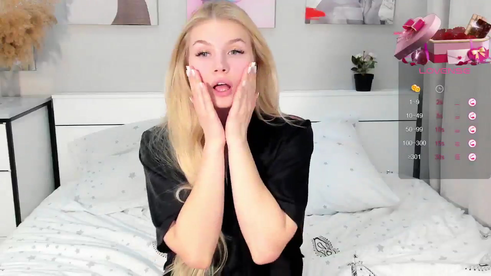 Gallery image thumbnail from Effie_Cute's myfreecams stream on, 02/15/2024, 16:02 image 10 of 20
