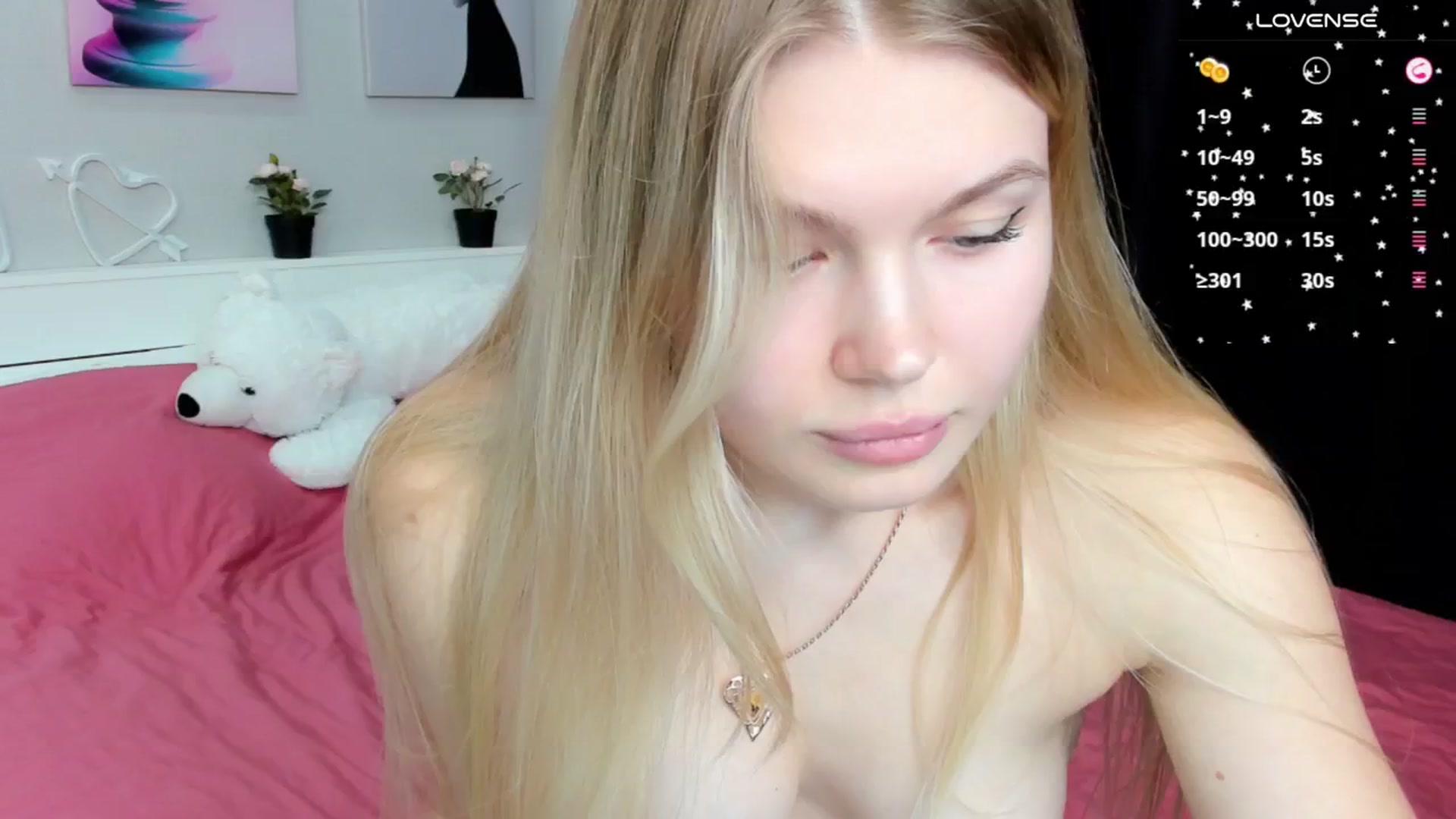 Gallery image thumbnail from Effie_Cute's myfreecams stream on, 11/12/2024, 08:50 image 8 of 20