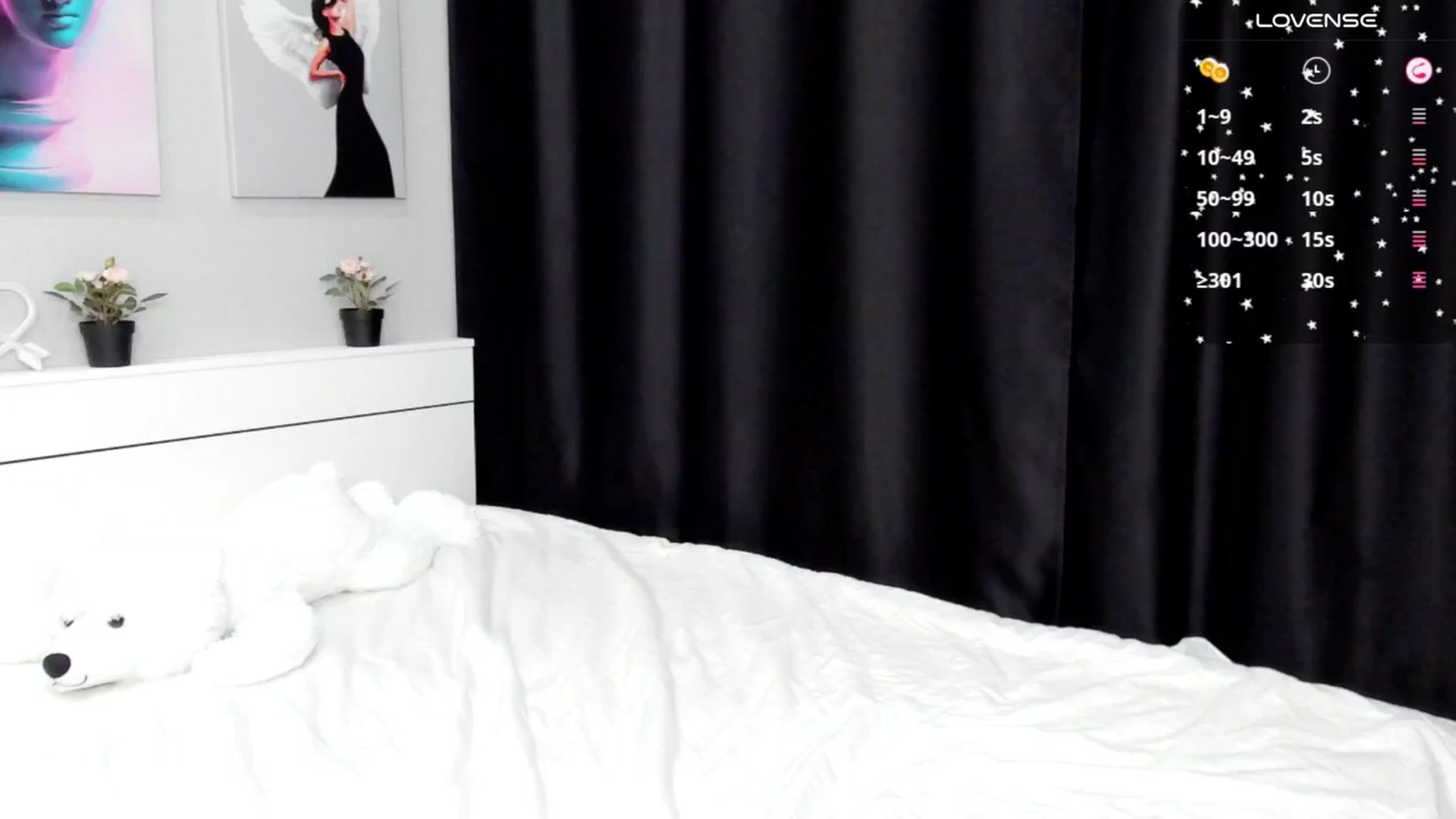 Gallery image thumbnail from Effie_Cute's myfreecams stream on, 12/06/2024, 09:15 image 16 of 20