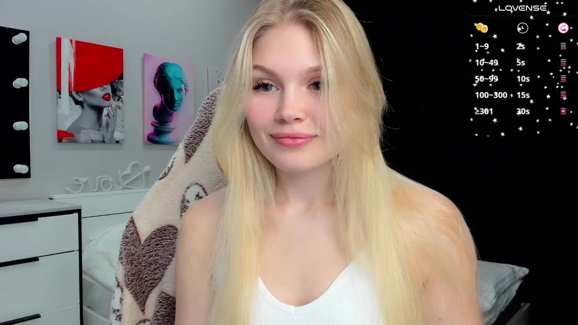 Gallery image thumbnail from Effie_Cute's myfreecams stream on, 04/19/2025, 17:20 image 2 of 20