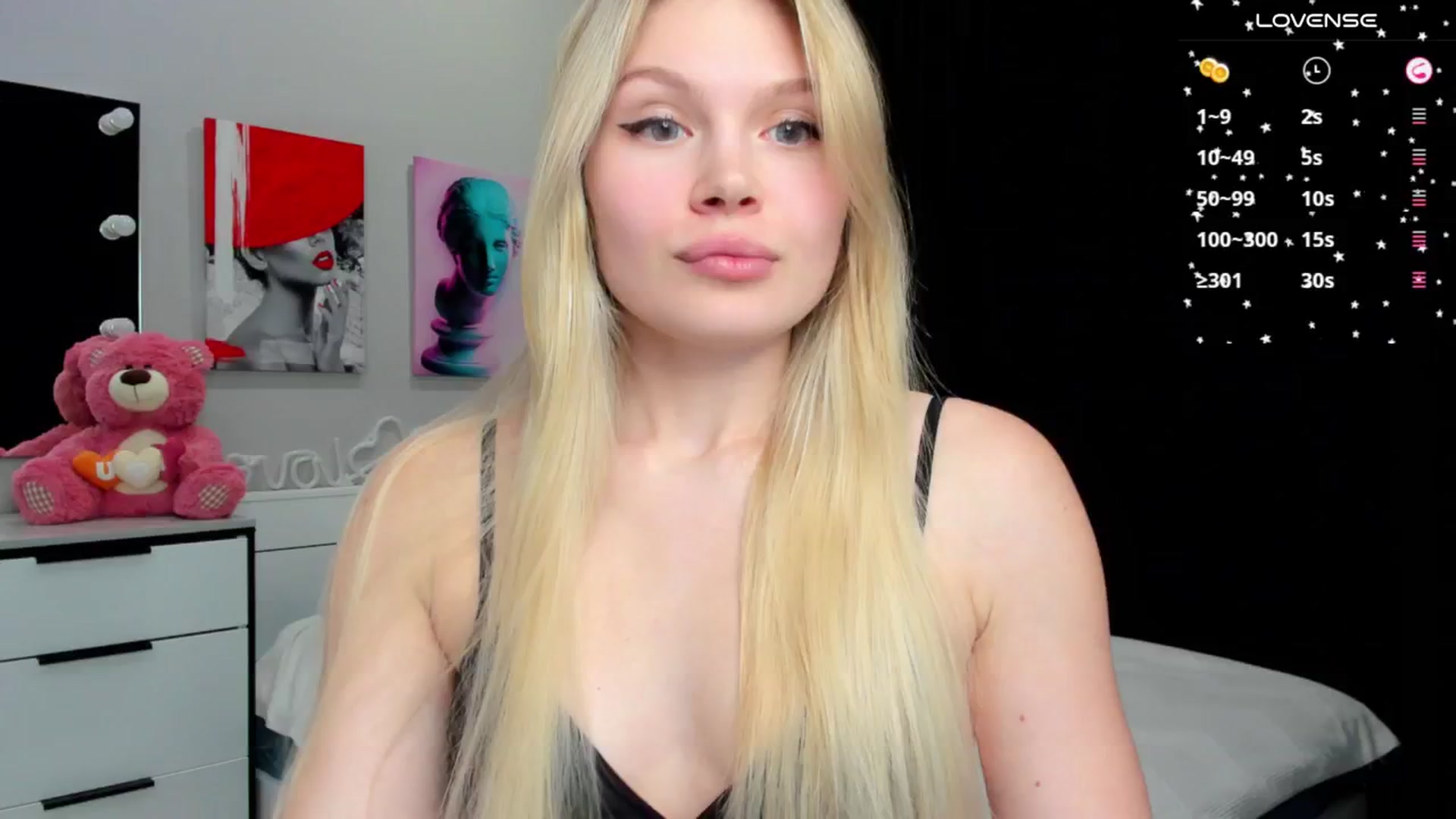 Gallery image thumbnail from Effie_Cute's myfreecams stream on, 05/05/2025, 17:04 image 2 of 20