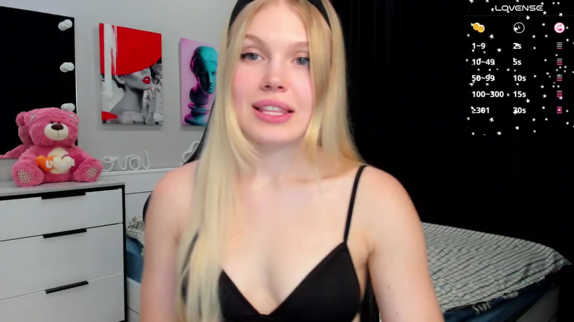 Gallery image thumbnail from Effie_Cute's myfreecams stream on, 05/14/2025, 16:44 image 11 of 20