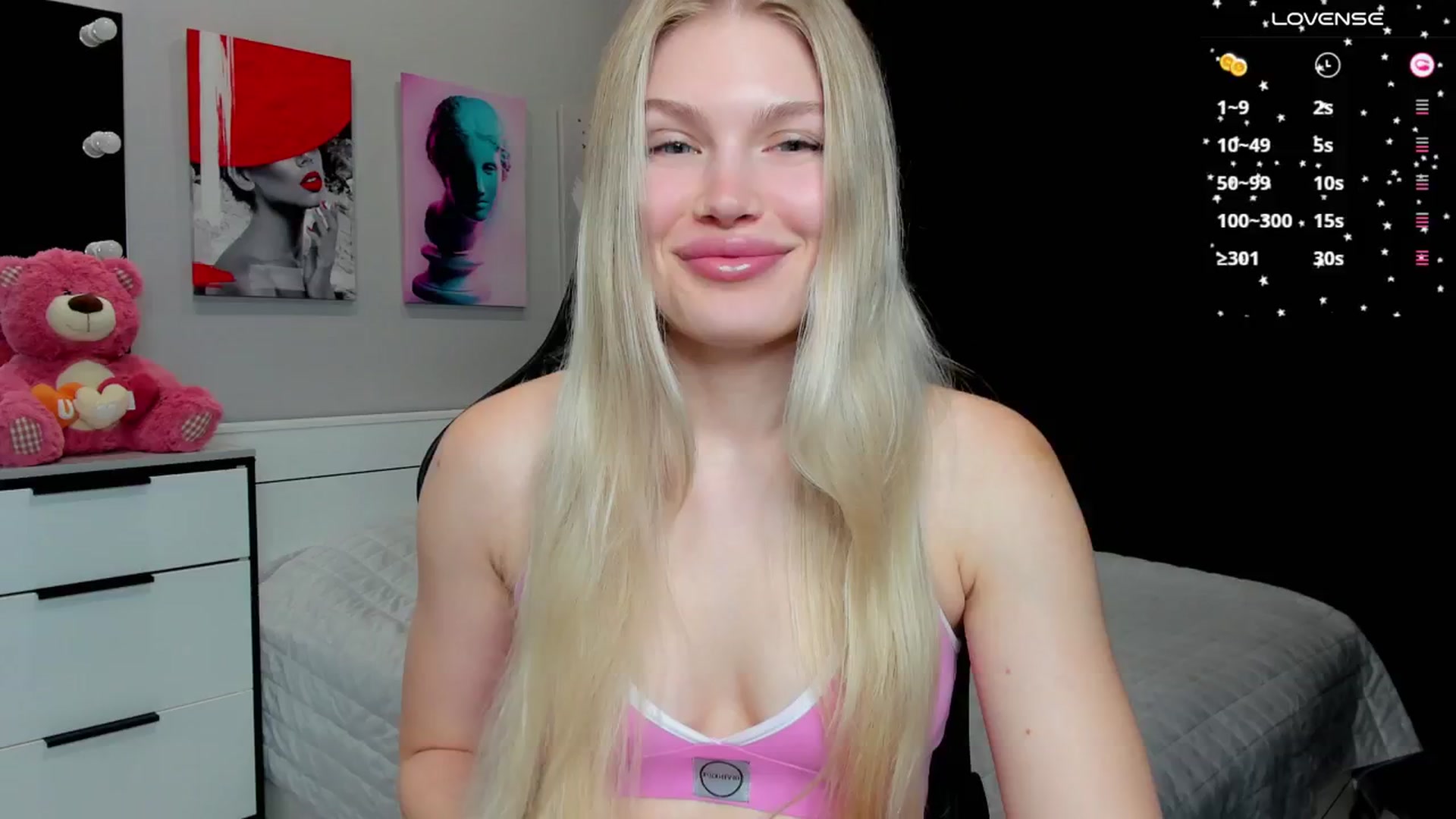 Gallery image thumbnail from Effie_Cute's myfreecams stream on, 09/26/2025, 14:18 image 8 of 20
