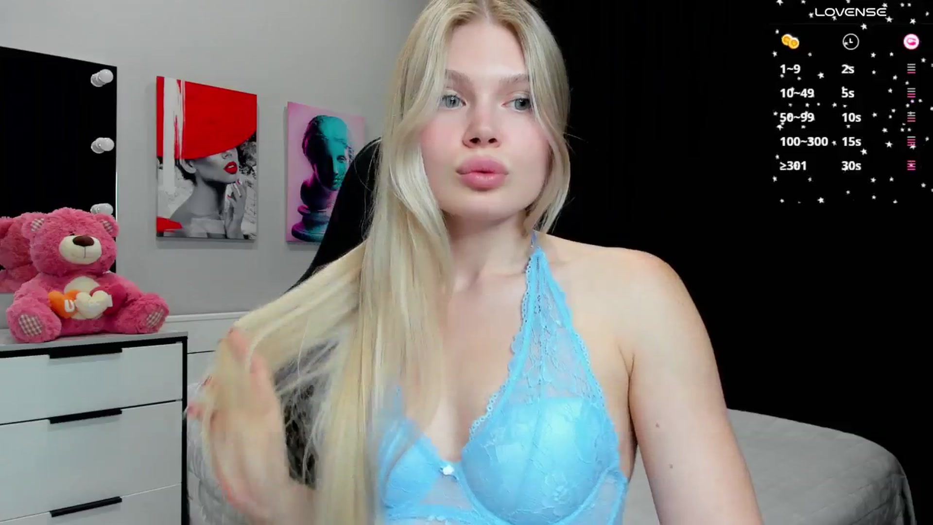 Gallery image thumbnail from Effie_Cute's myfreecams stream on, 09/27/2025, 14:41 image 14 of 20
