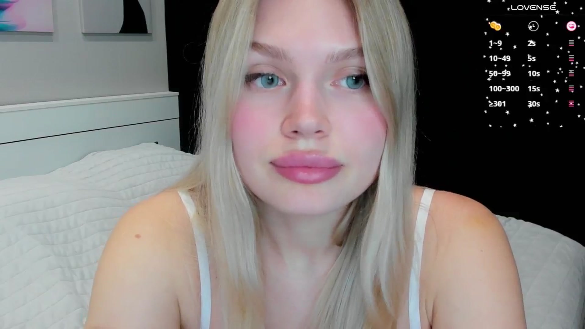 Gallery image thumbnail from Effie_Cute's myfreecams stream on, 09/29/2025, 13:02 image 7 of 20