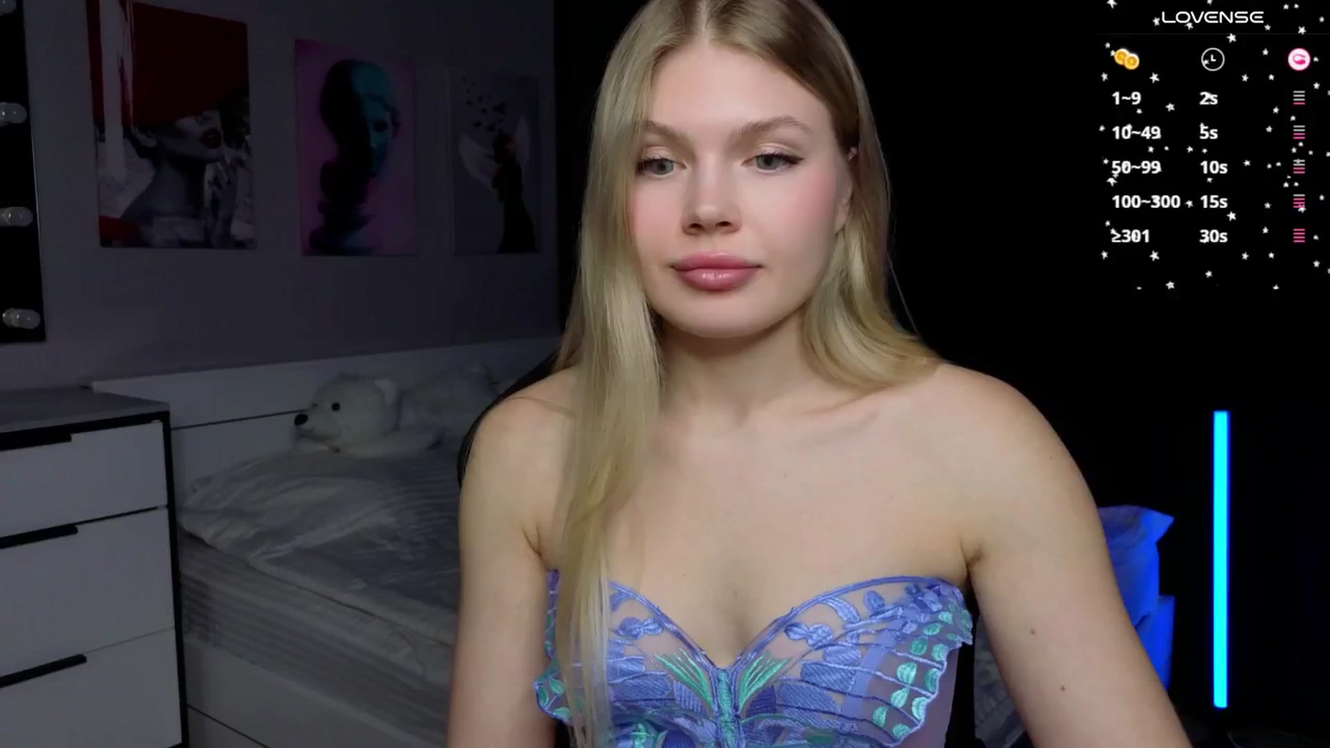 Gallery image thumbnail from Effie_Cute's myfreecams stream on, 11/28/2025, 10:40 image 1 of 20