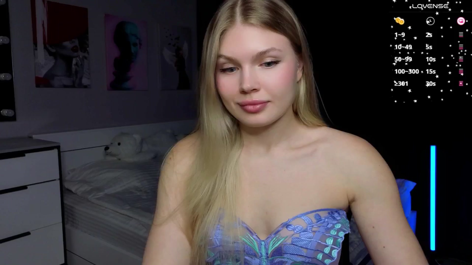 Gallery image thumbnail from Effie_Cute's myfreecams stream on, 11/28/2025, 10:40 image 3 of 20
