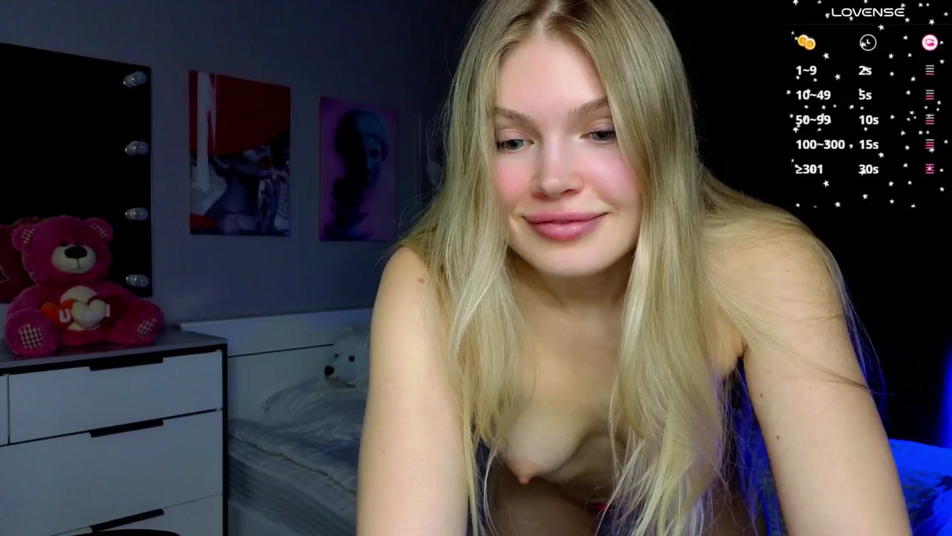 Gallery image thumbnail from Effie_Cute's myfreecams stream on, 12/15/2025, 05:03 image 6 of 20