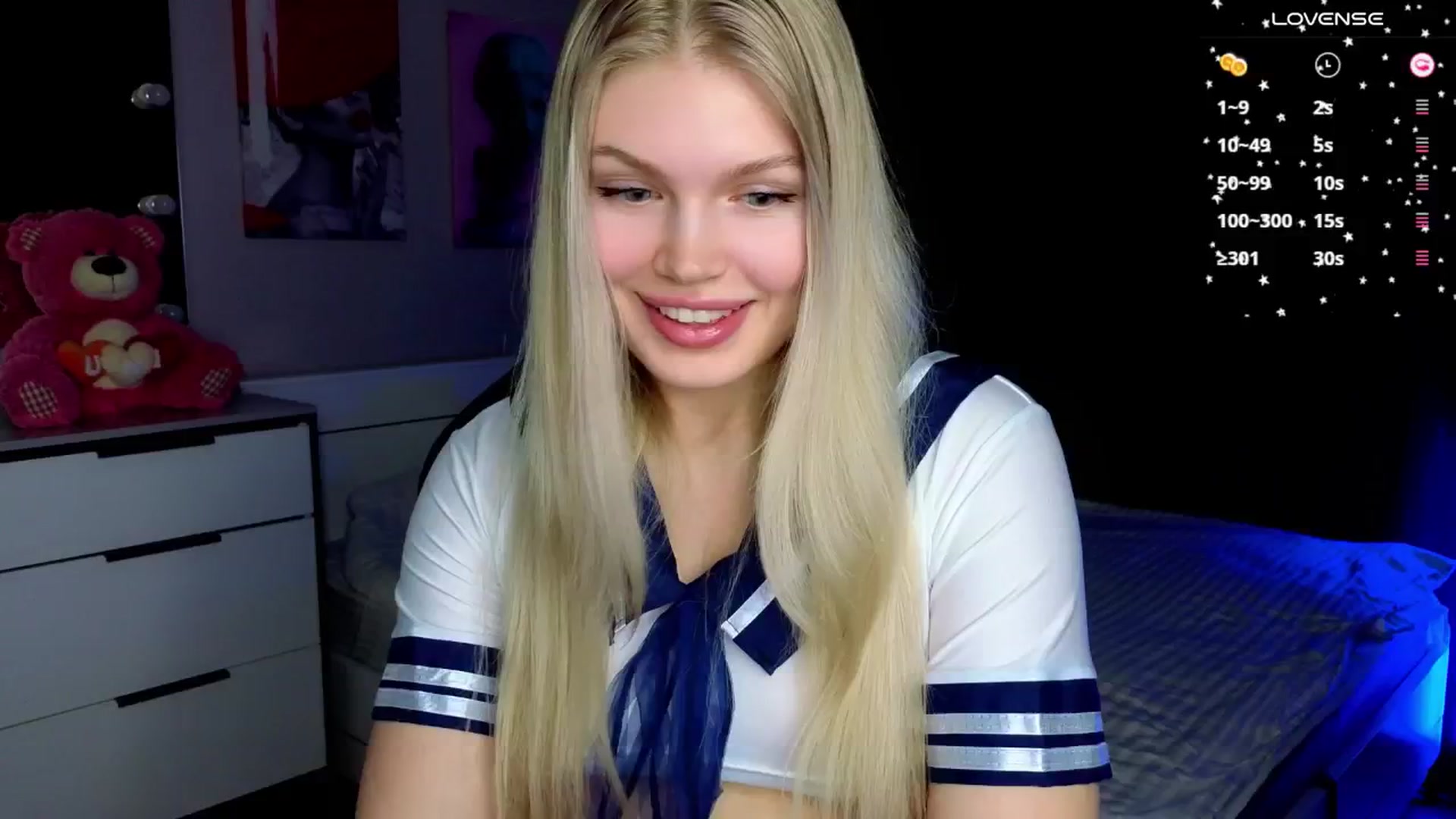 Gallery image thumbnail from Effie_Cute's myfreecams stream on, 12/21/2025, 14:56 image 6 of 20