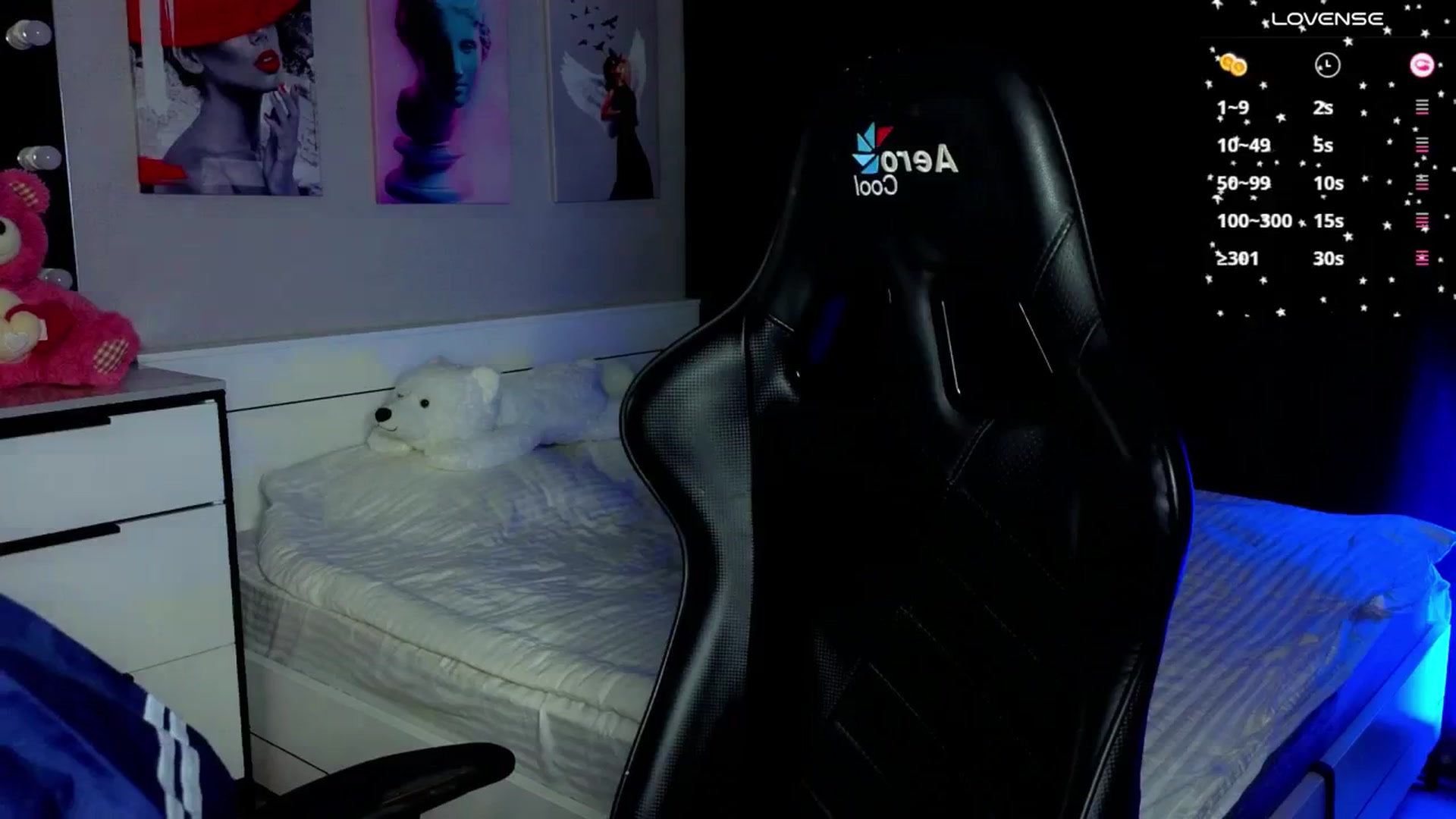 Gallery image thumbnail from Effie_Cute's myfreecams stream on, 12/21/2025, 15:29 image 14 of 20