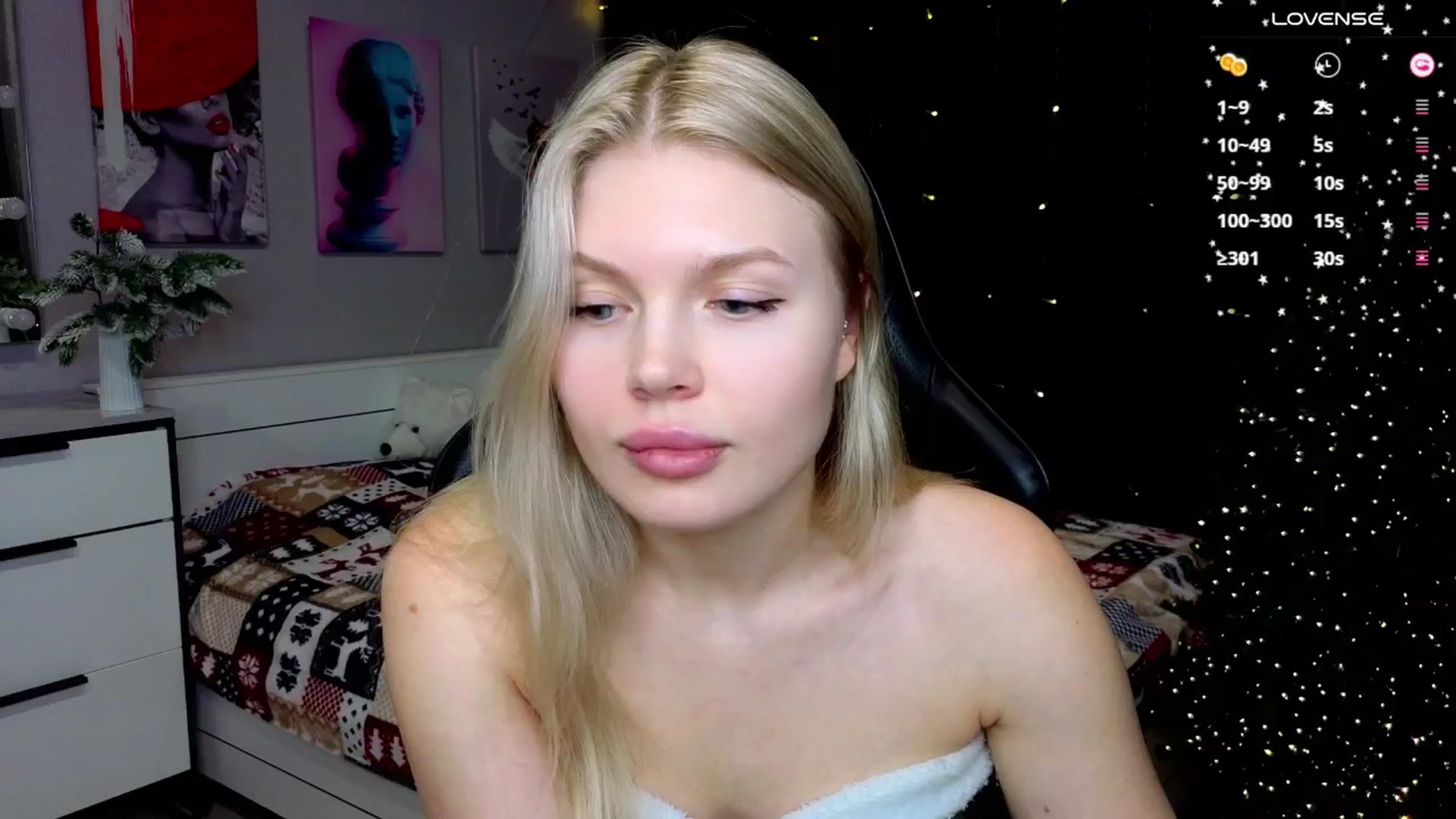 Gallery image thumbnail from Effie_Cute's myfreecams stream on, 12/26/2025, 10:43 image 13 of 20